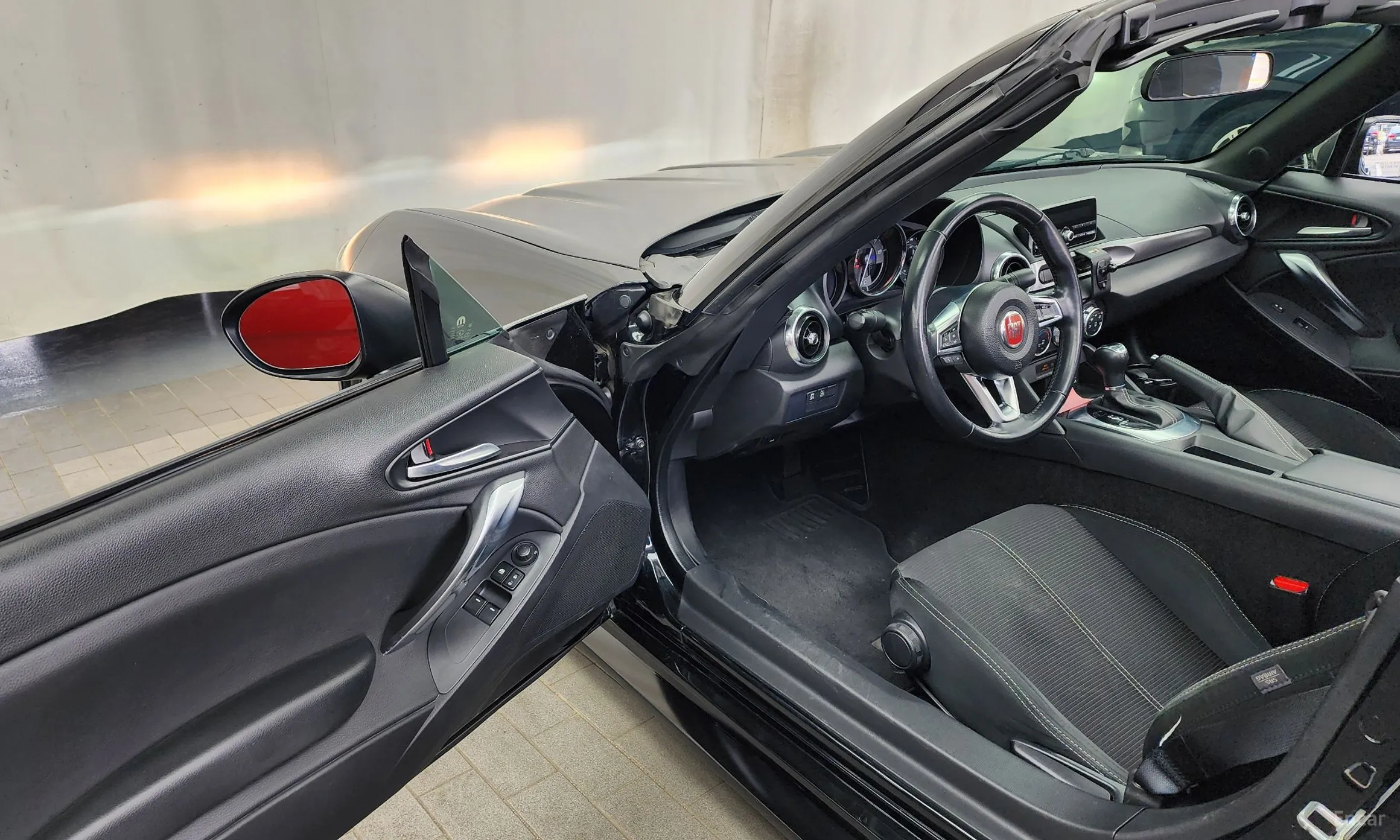 Fiat 124 Spider превью 10