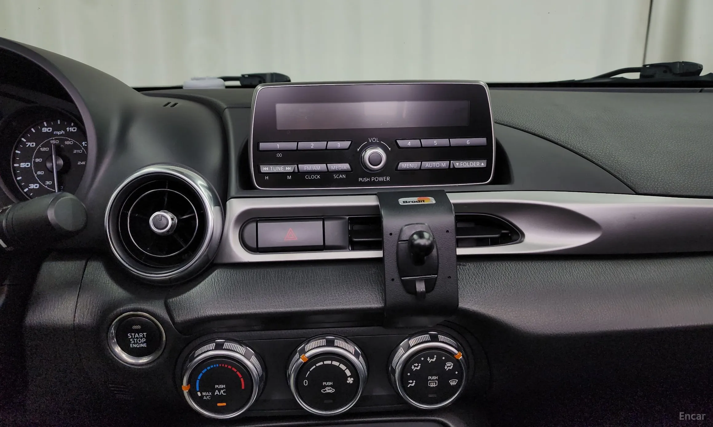 Fiat 124 Spider превью 13