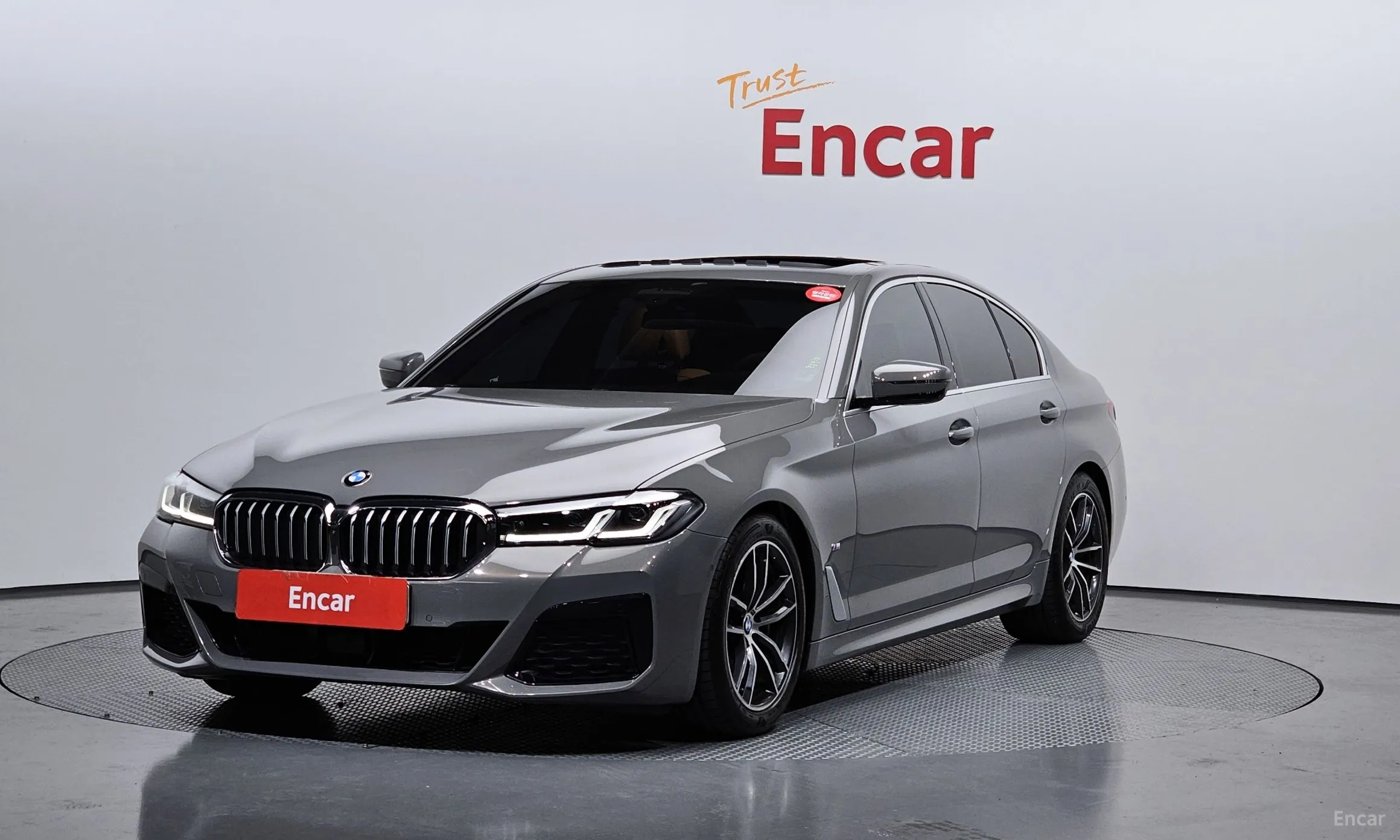 BMW 5 Series (G30)