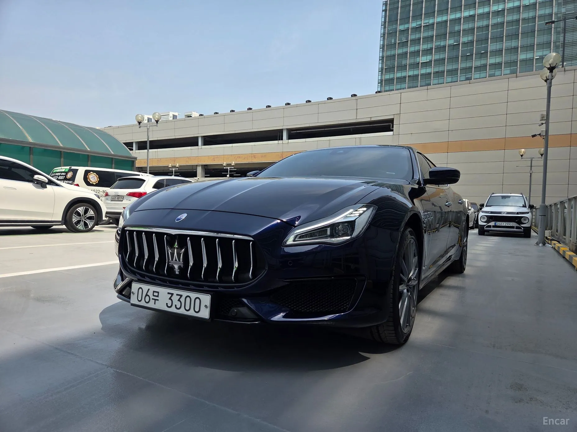 Maserati Quattroporte