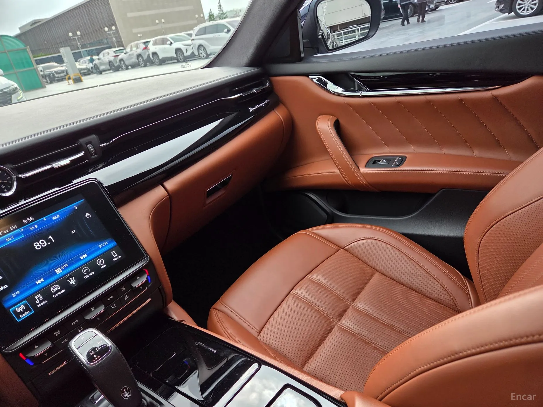 Maserati Quattroporte превью 16
