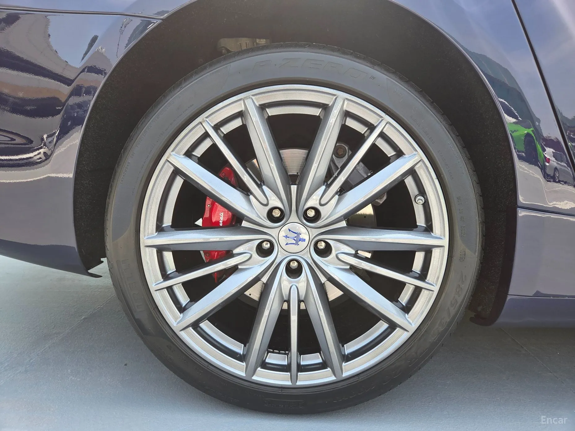 Maserati Quattroporte превью 19