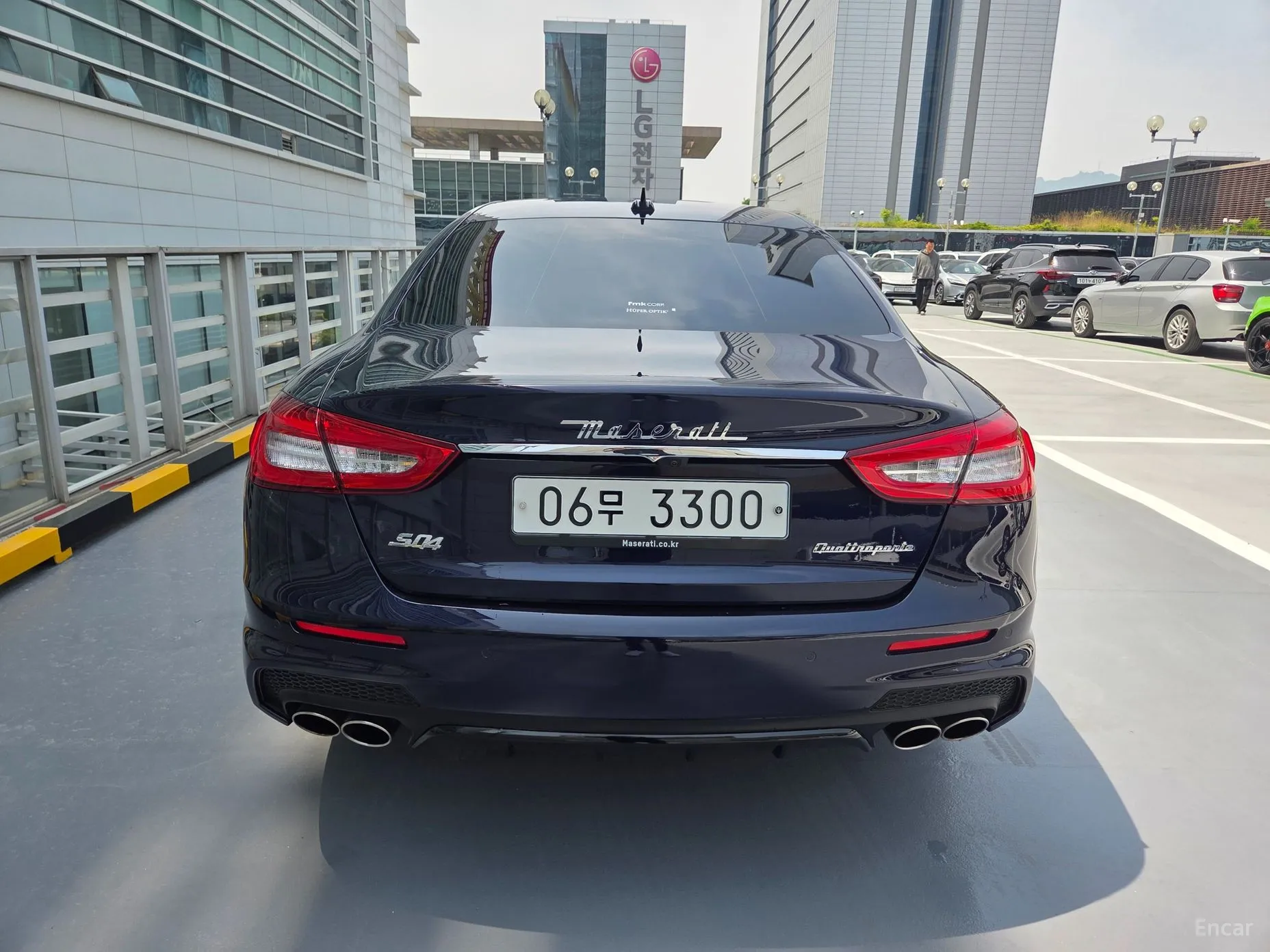 Maserati Quattroporte превью 5
