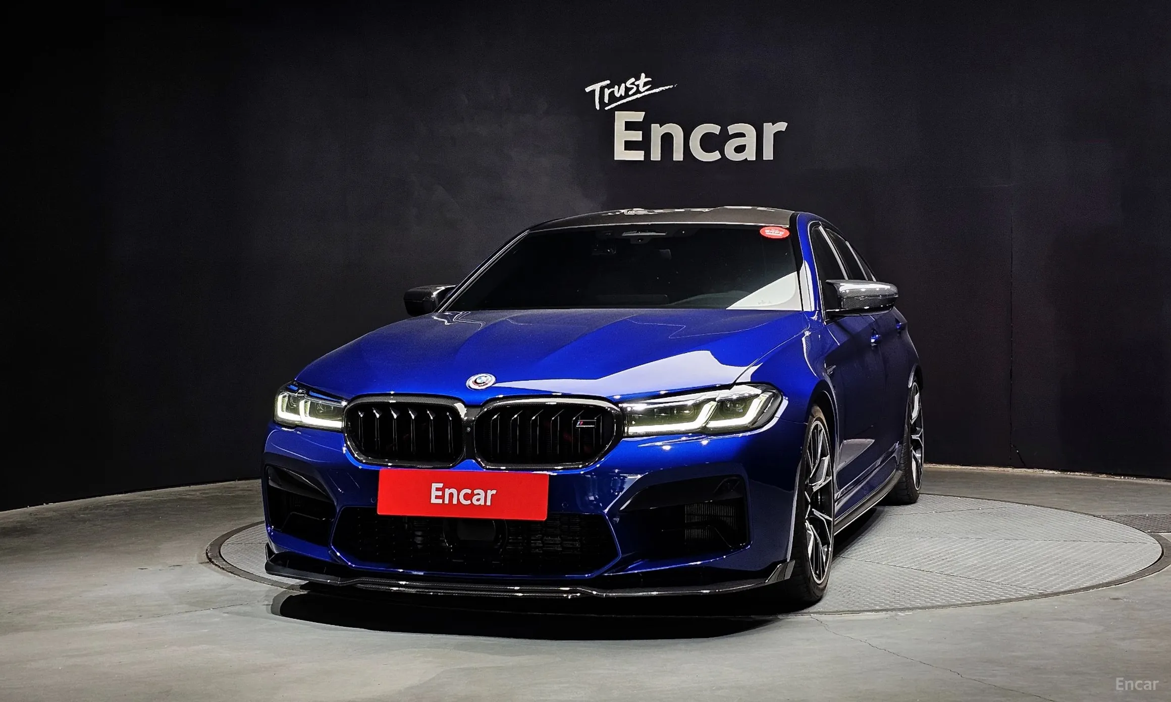 BMW M5 (F90)