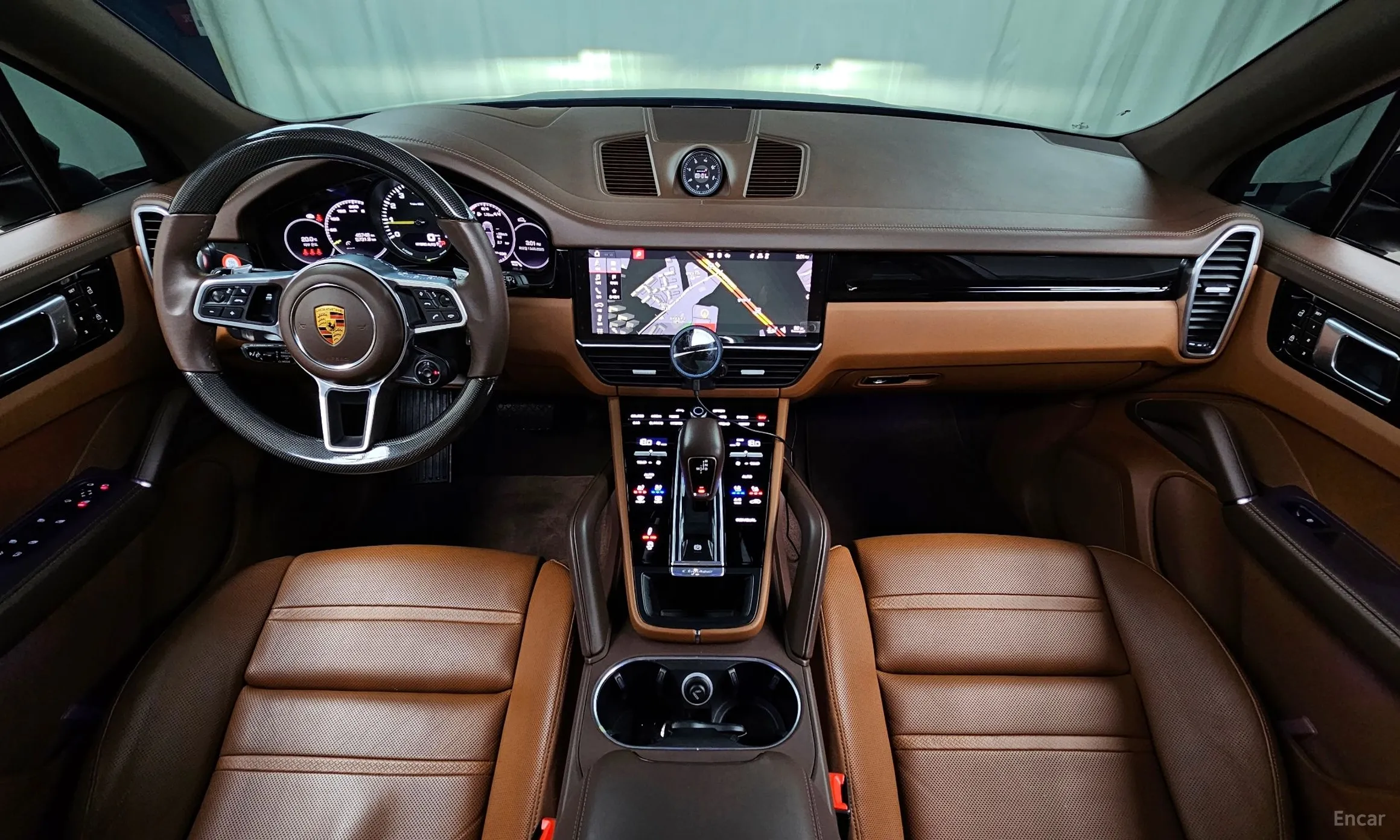 Porsche Cayenne (PO536) превью 4