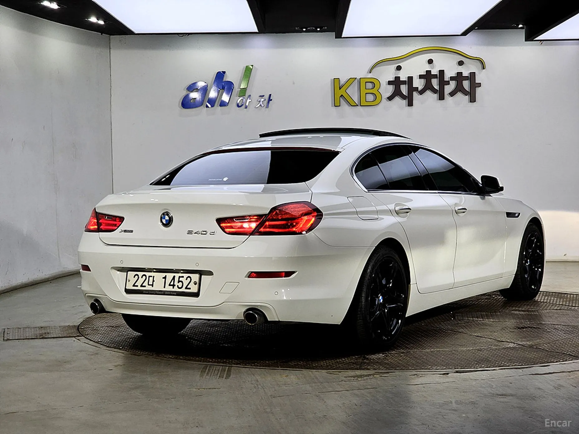 BMW 6 Series (F12) превью 3