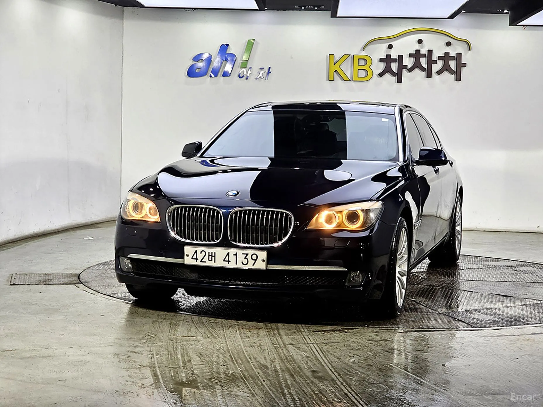 BMW 7 Series (F01) превью 2