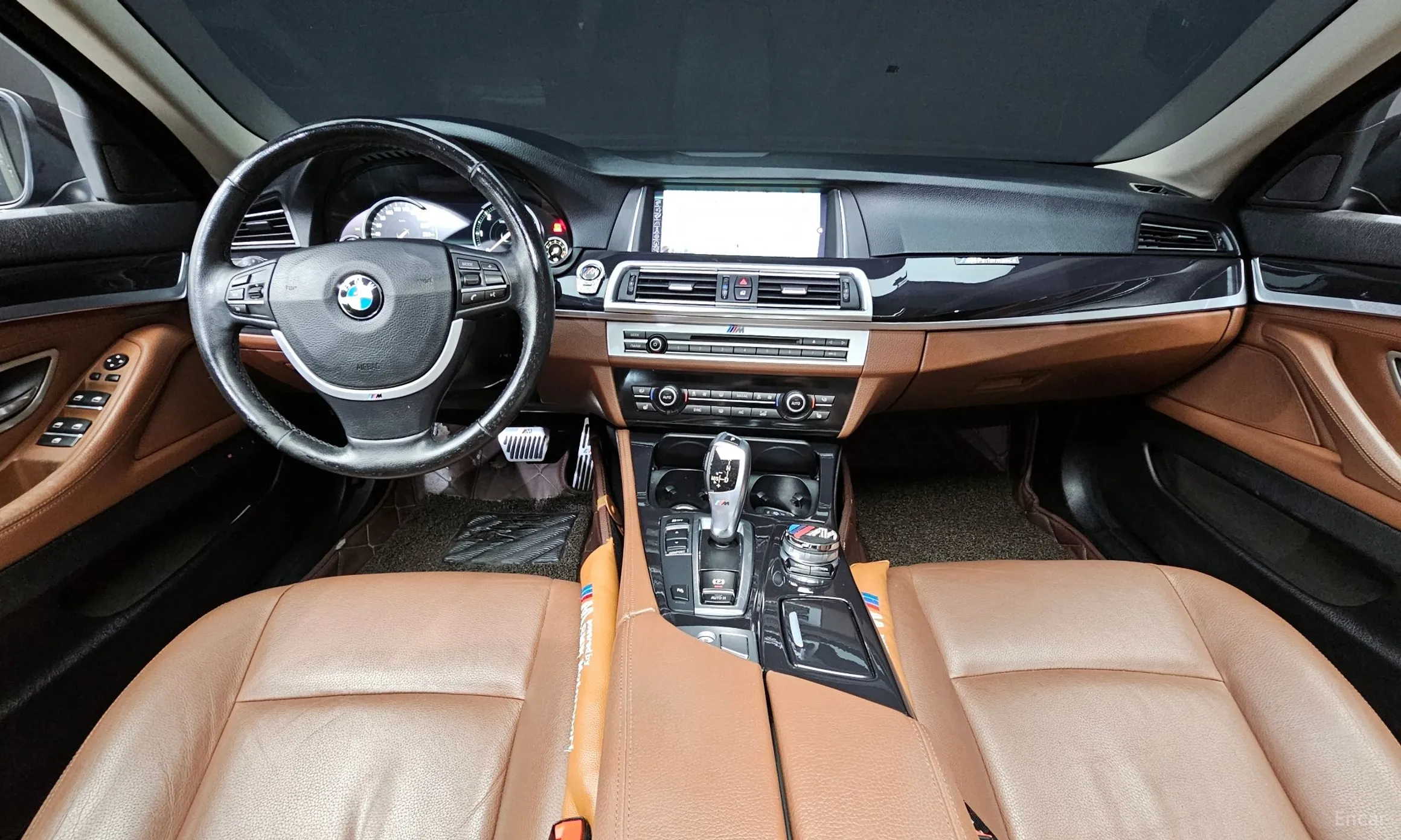 BMW 5 Series (F10) превью 4