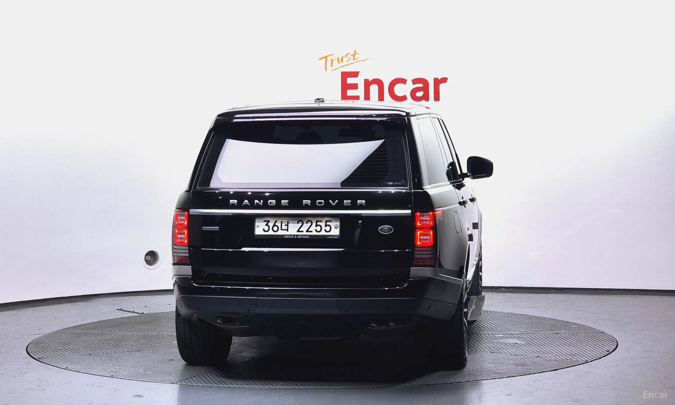Land Rover Range Rover 4th Generation превью 3