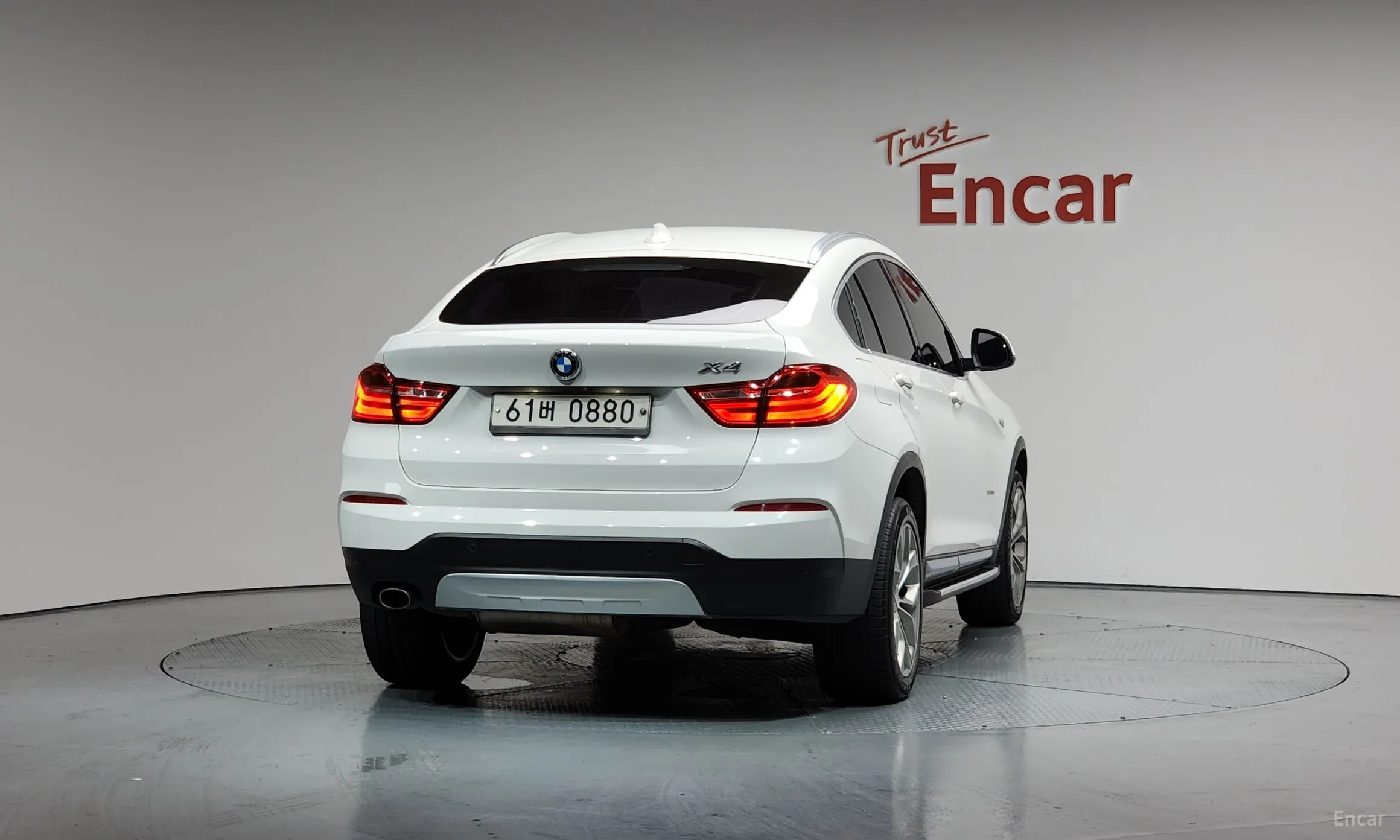 BMW X4 (F26) превью 3
