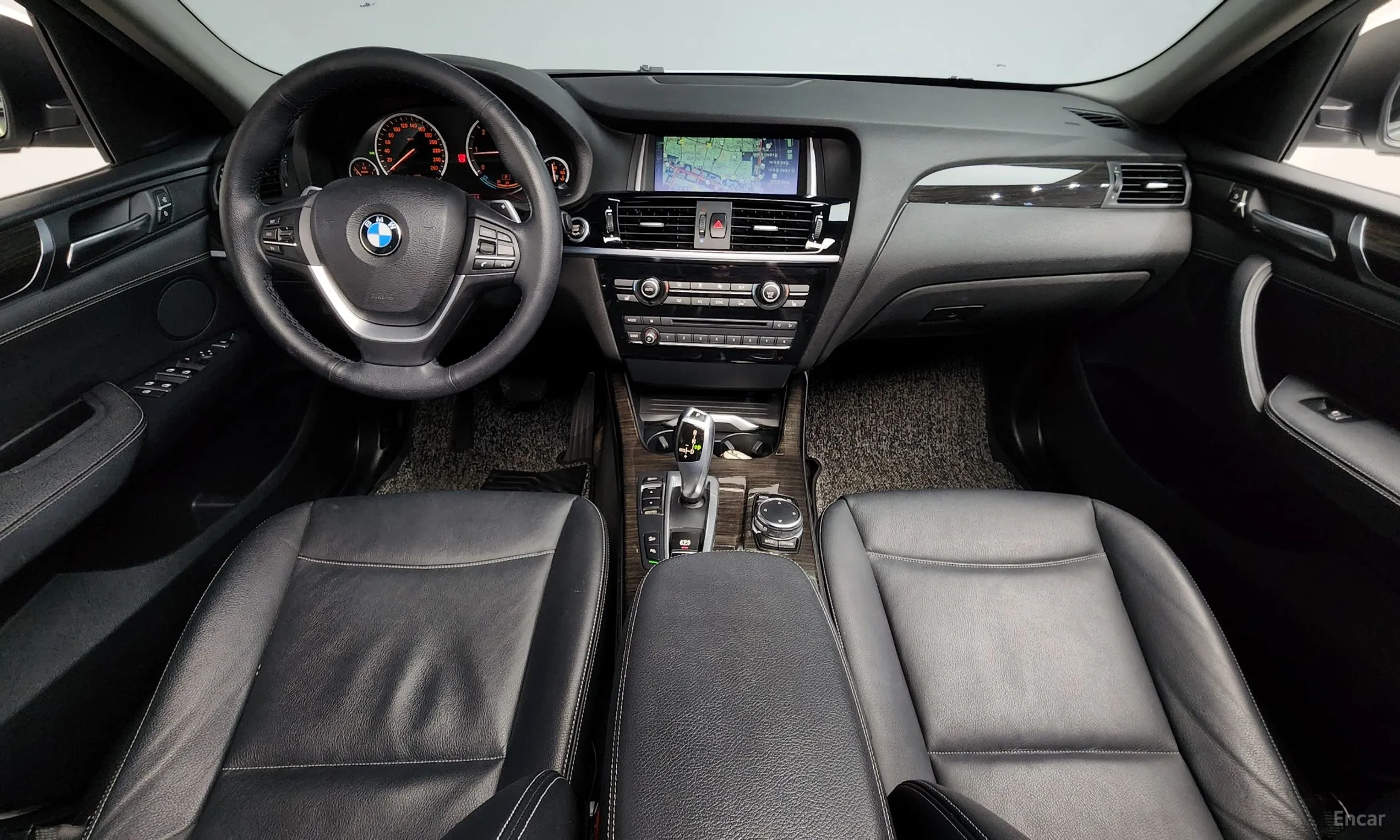 BMW X4 (F26) превью 4