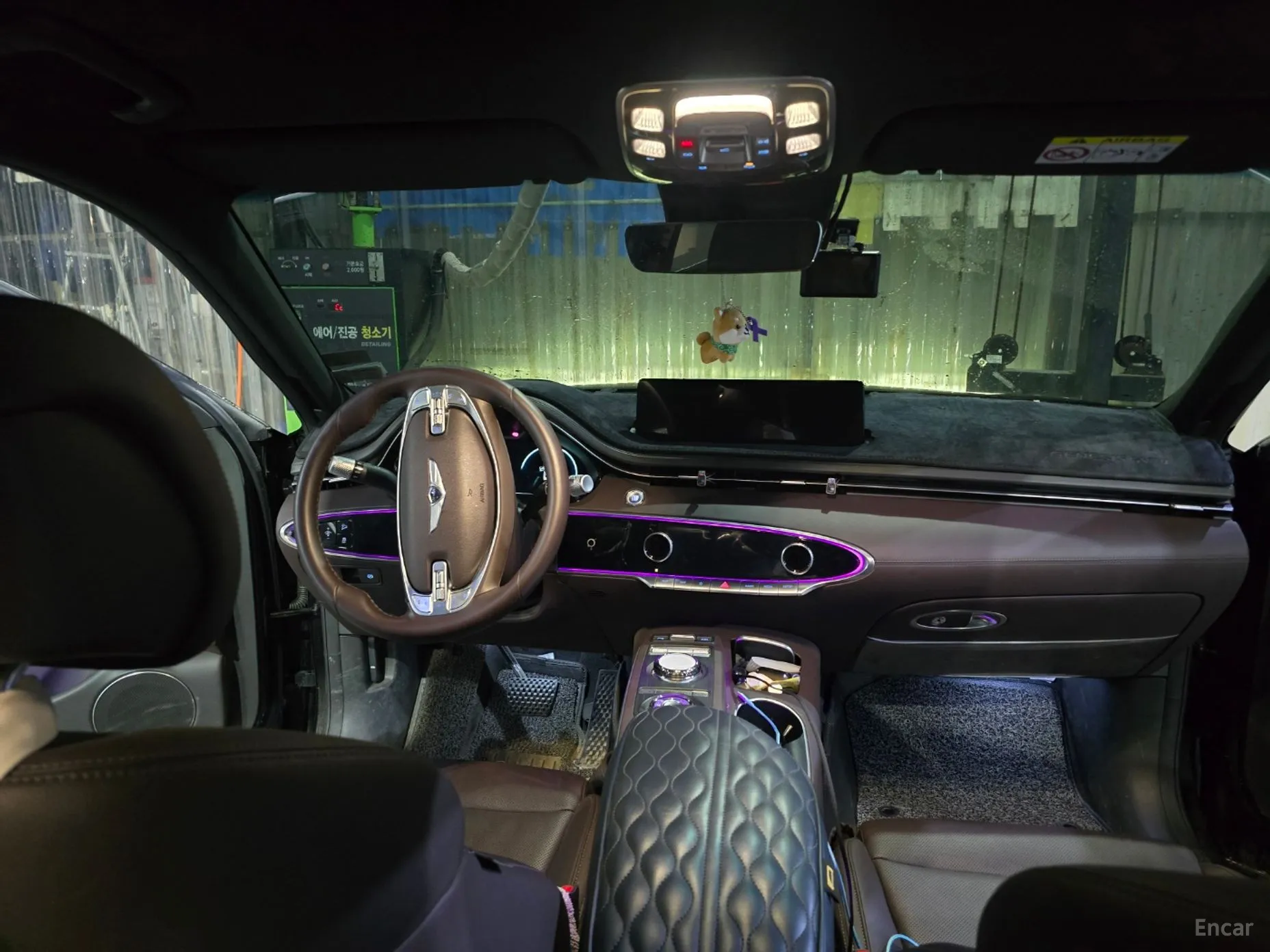 Genesis GV70 превью 10