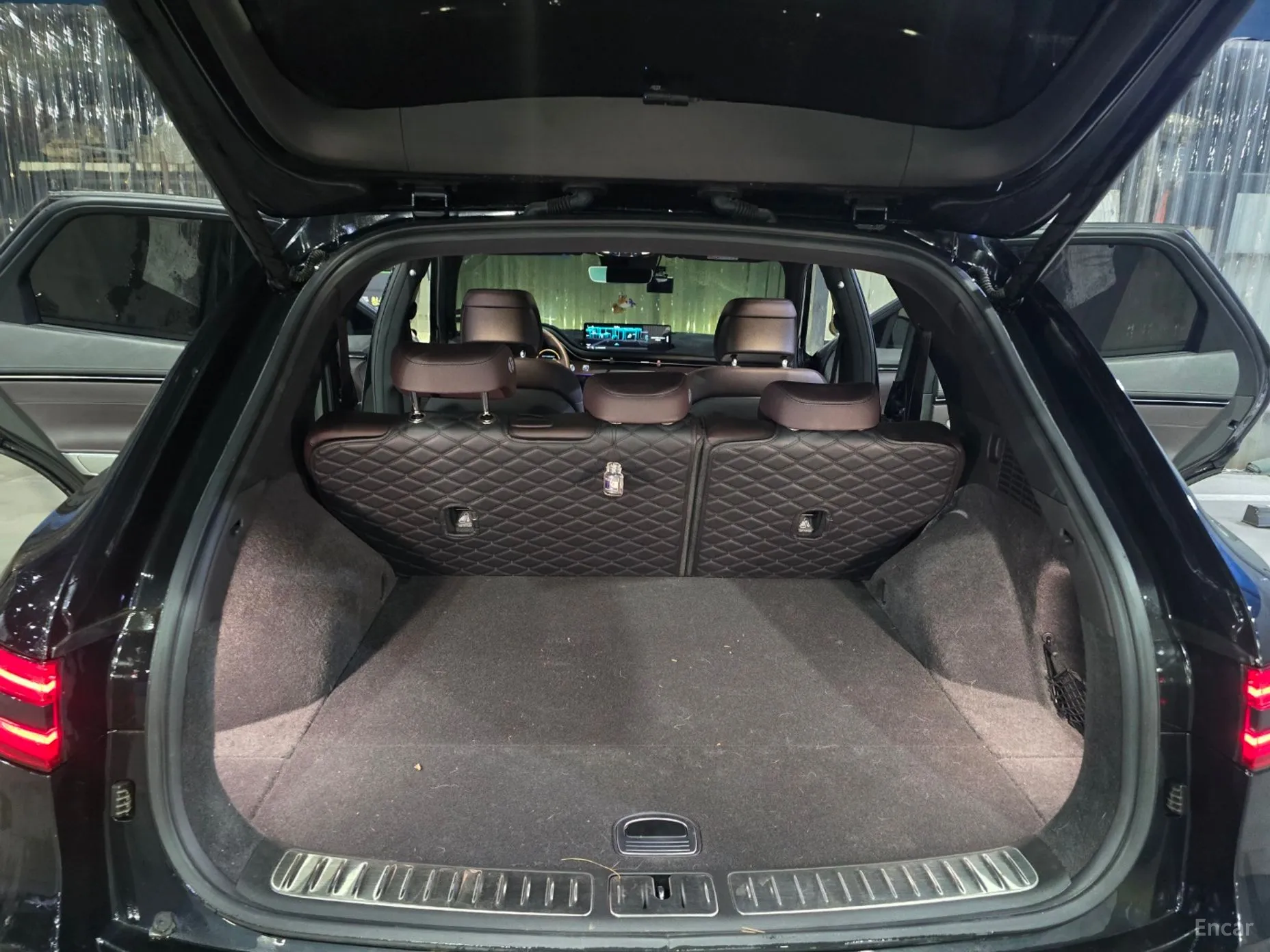 Genesis GV70 превью 16