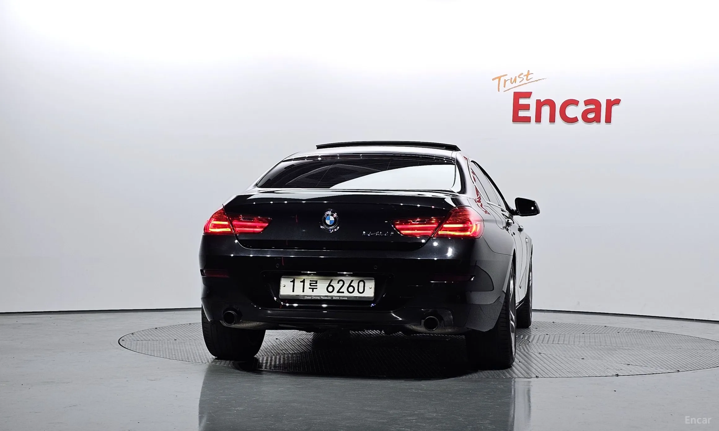 BMW 6 Series (F12) превью 3