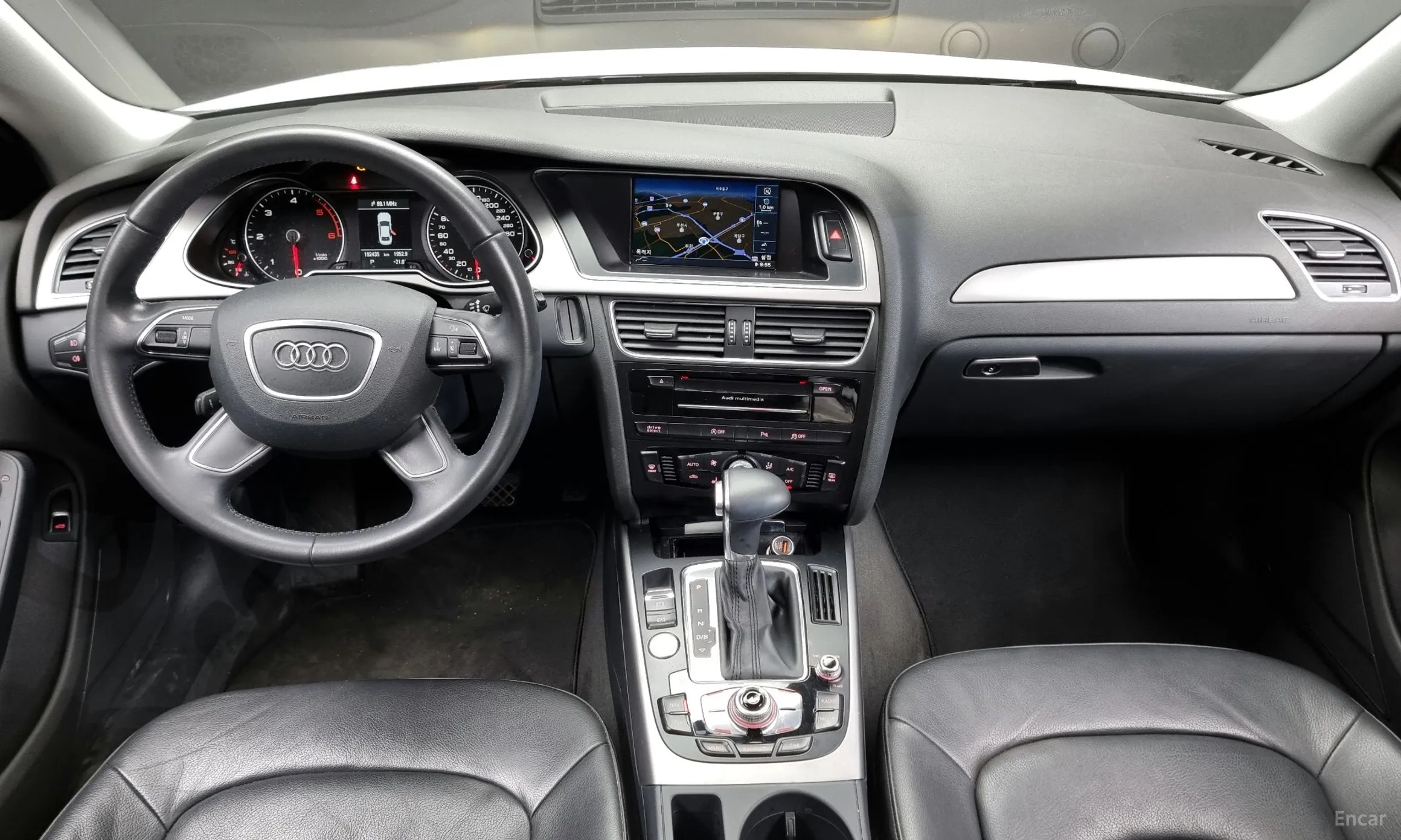 Audi New A4 превью 4