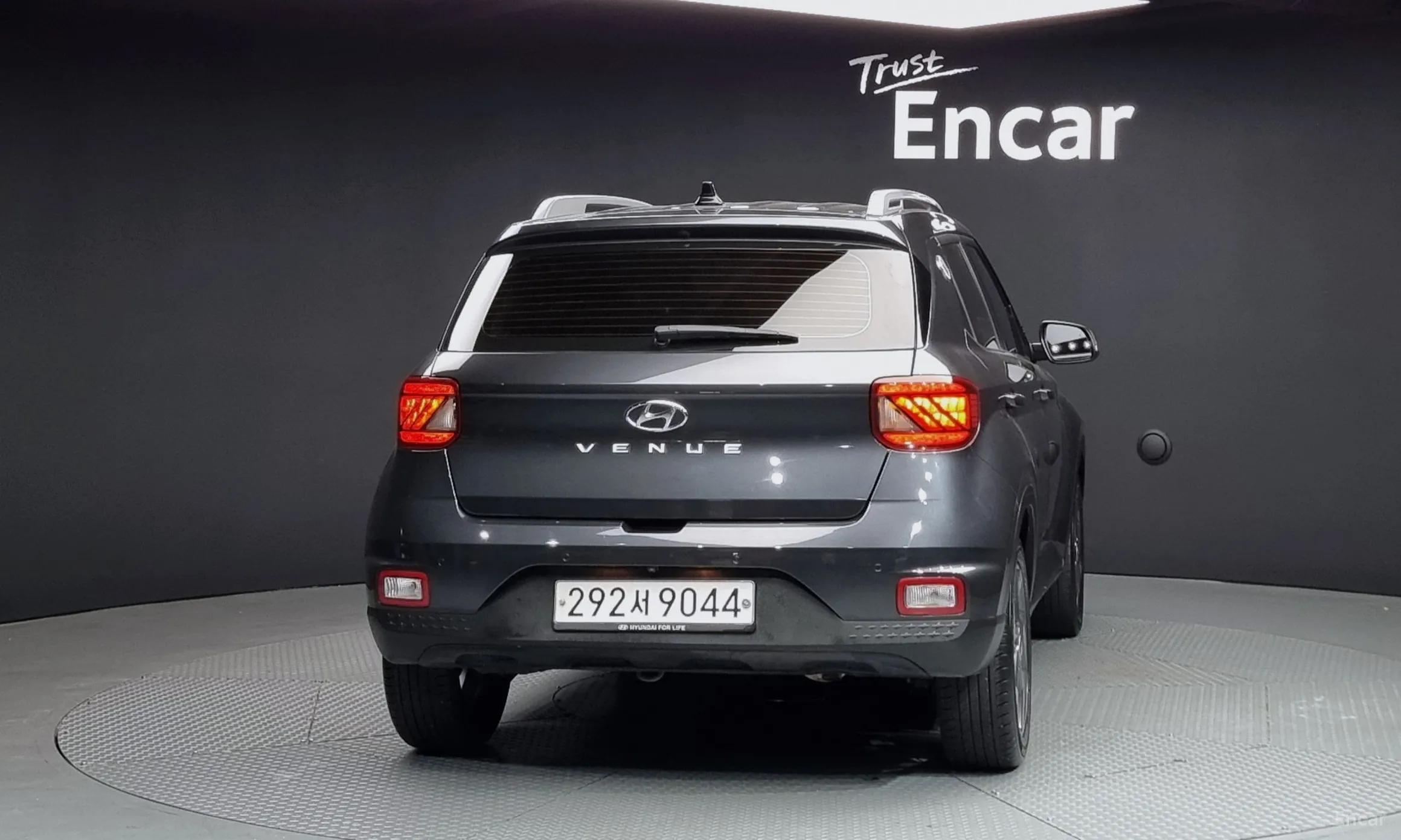 Hyundai Venue превью 3