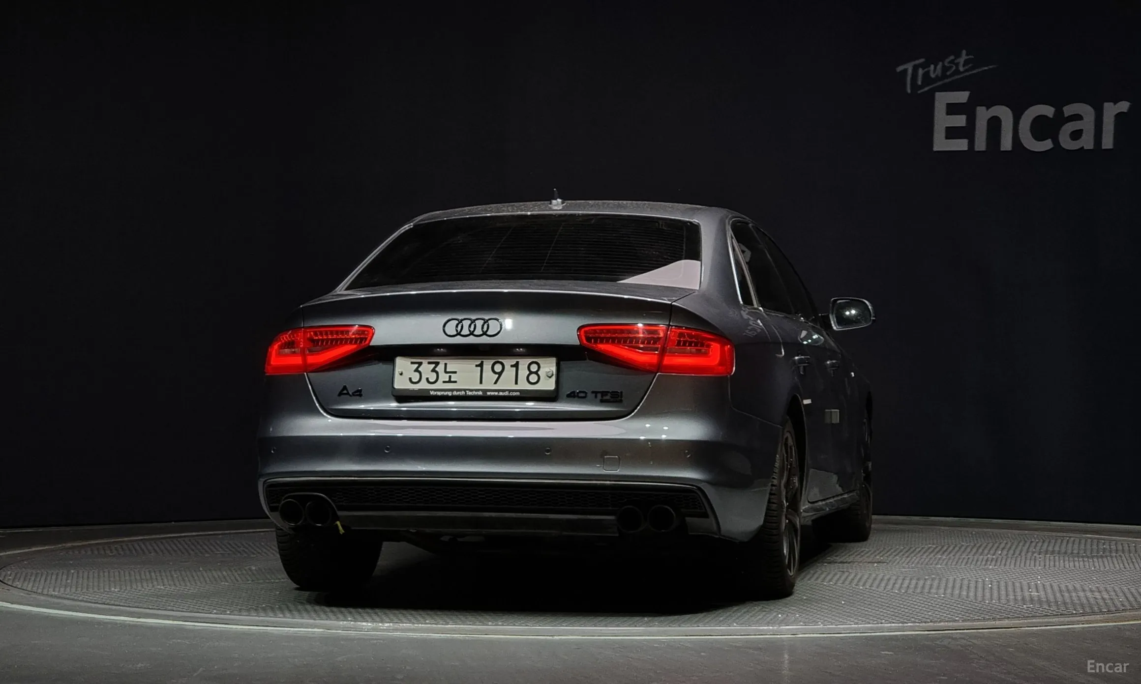 Audi New A4 превью 3