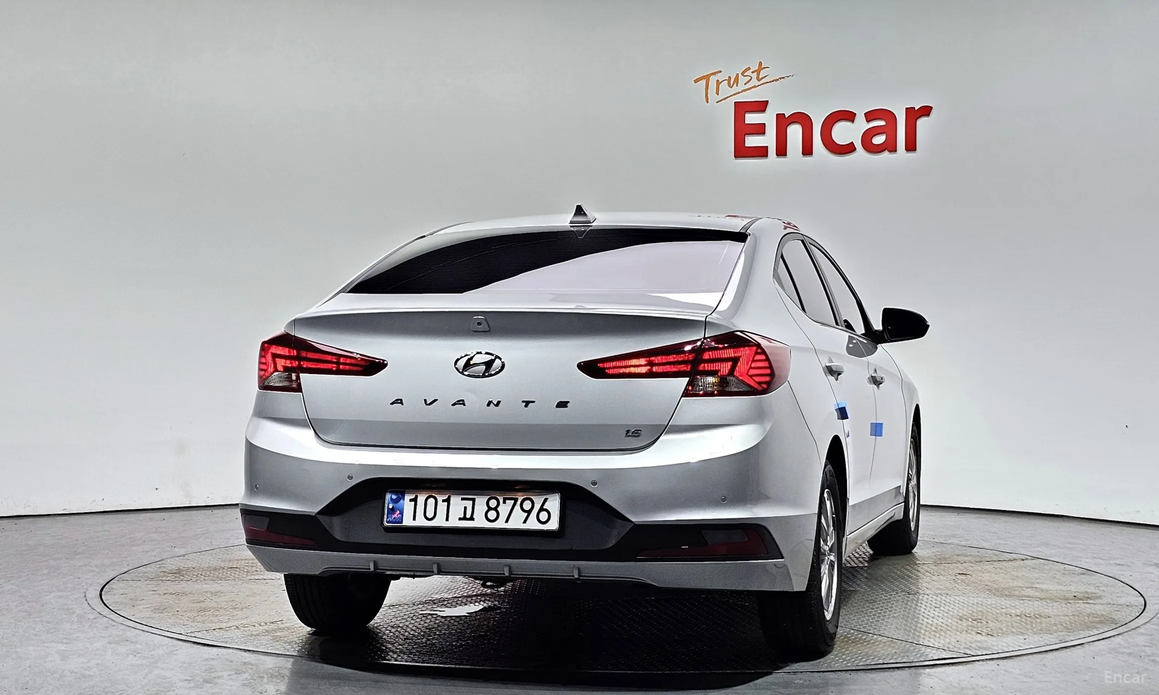 Hyundai Avante AD превью 3