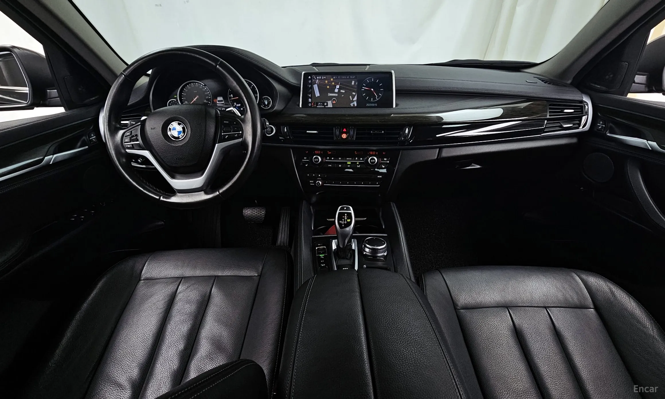 BMW X6 (F16) превью 4