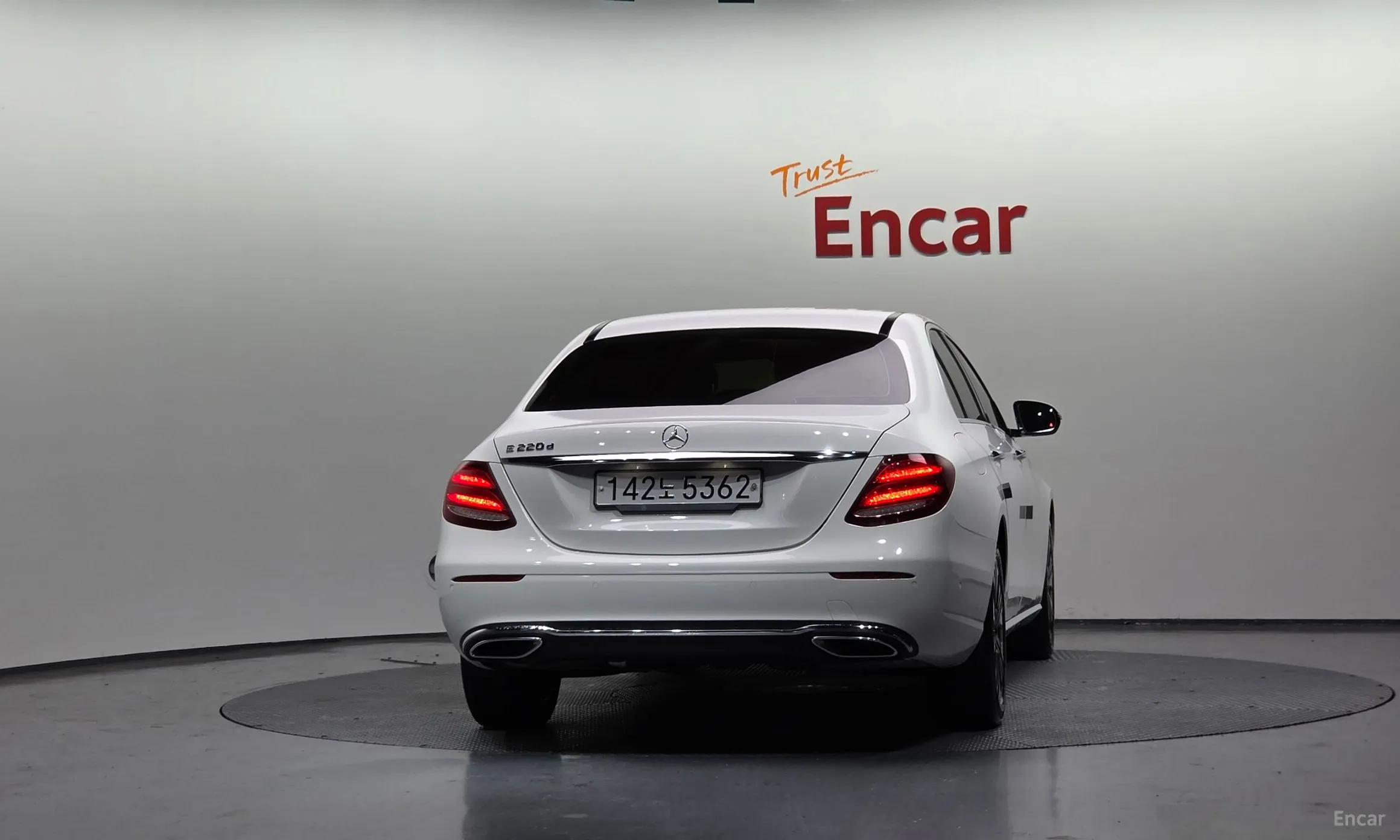 Mercedes Benz E-Class W213 превью 3