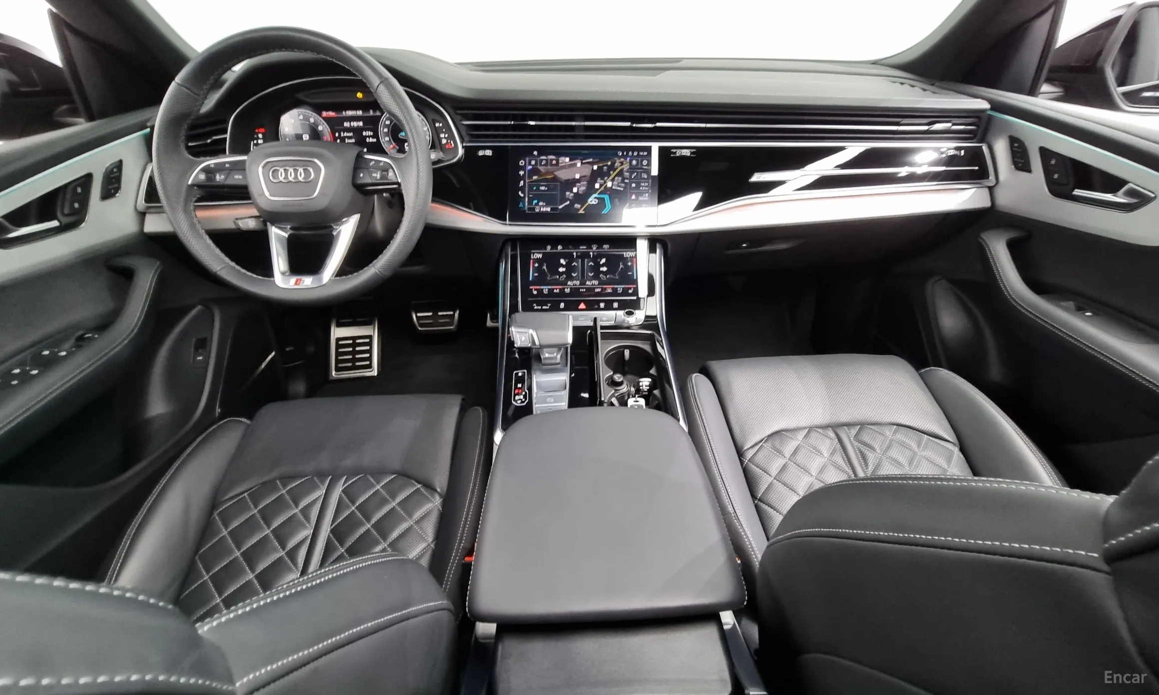 Audi Q8 (4M) превью 4