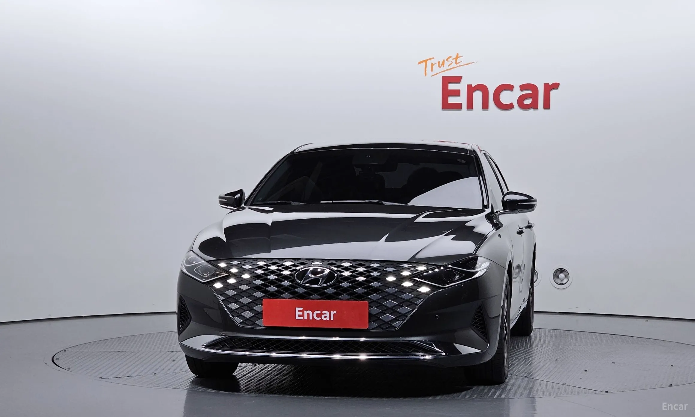 Hyundai Grandeur IG превью 2