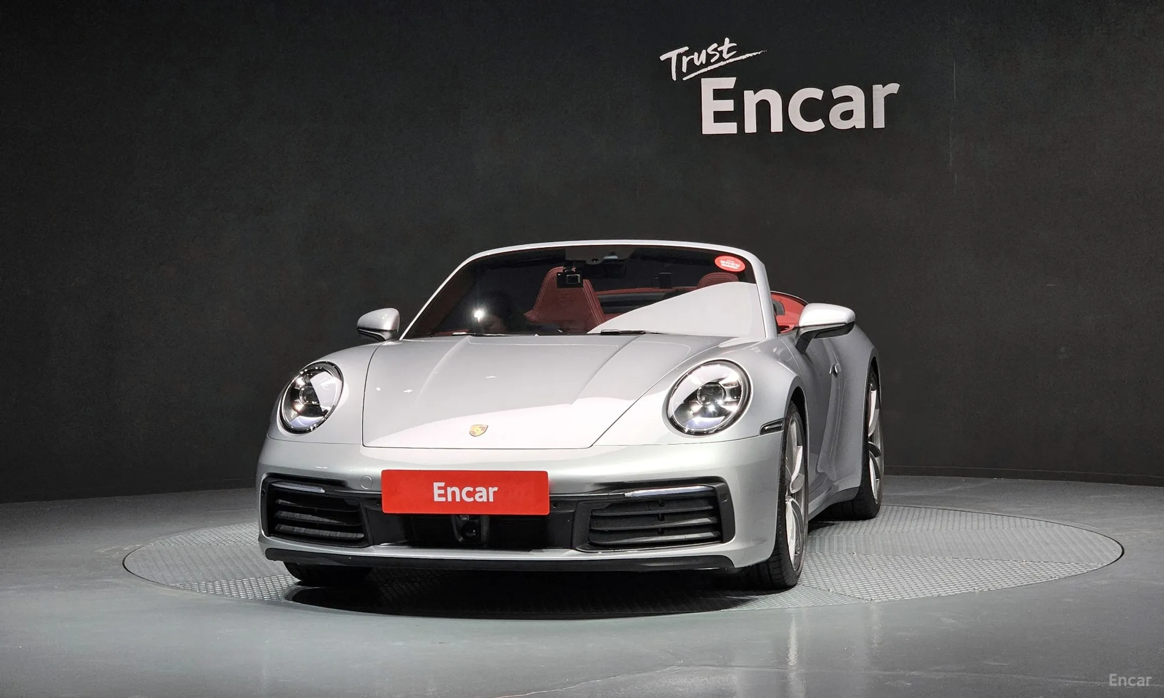 Porsche 911 (992)