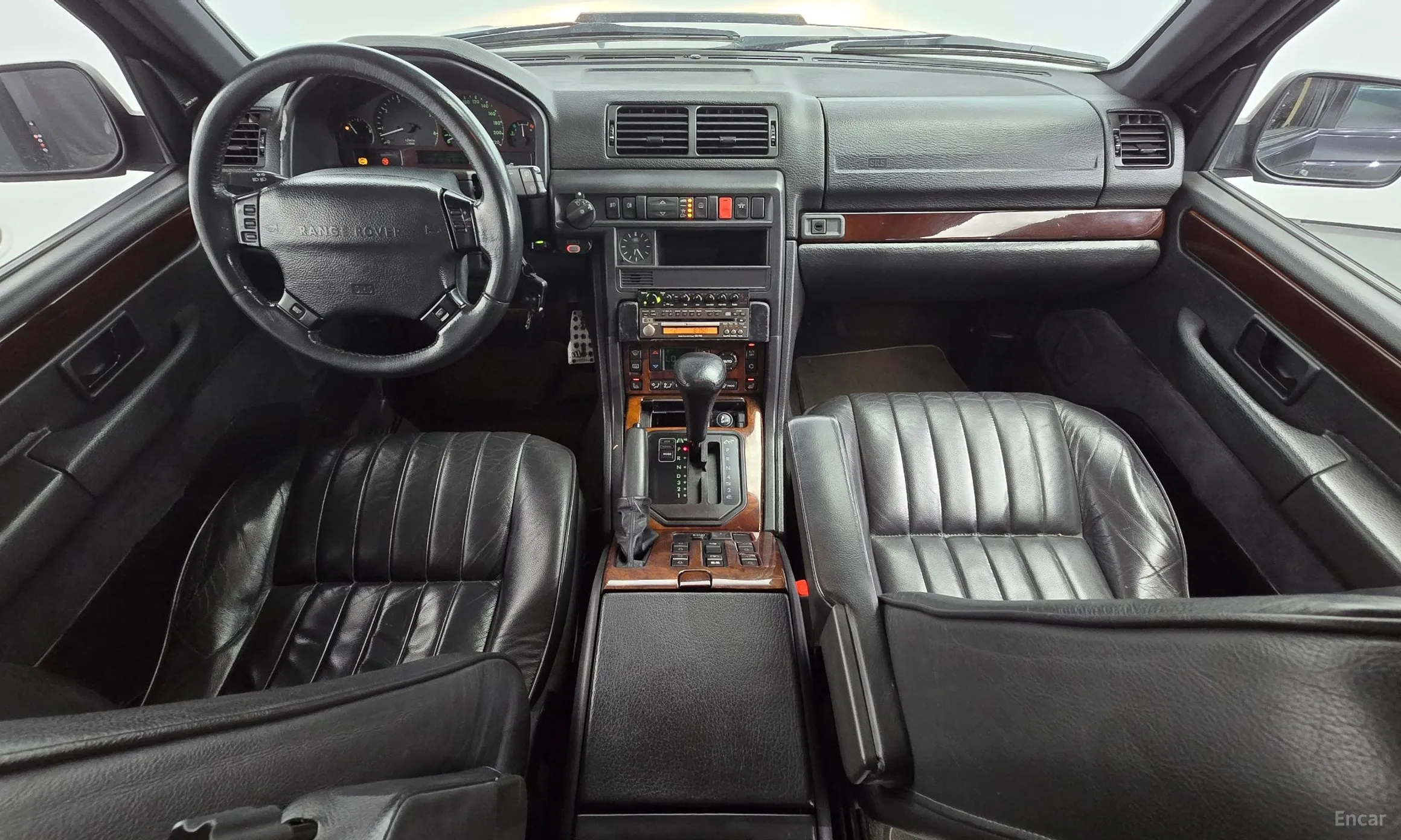 Land Rover Range Rover превью 4