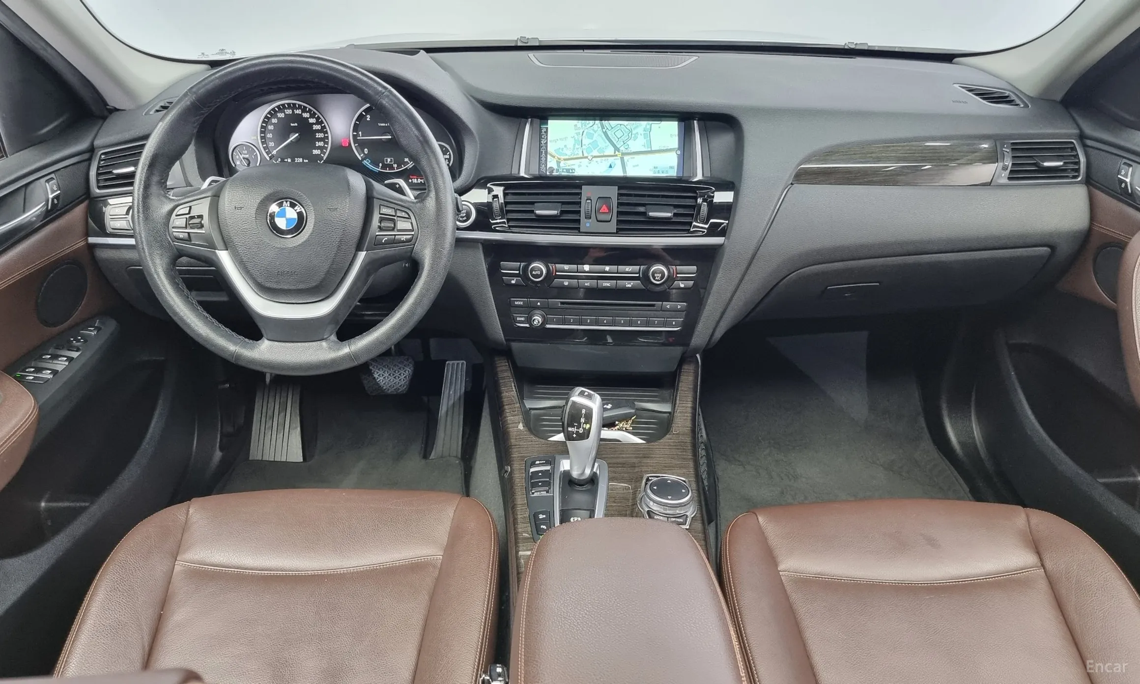 BMW X4 (F26) превью 4
