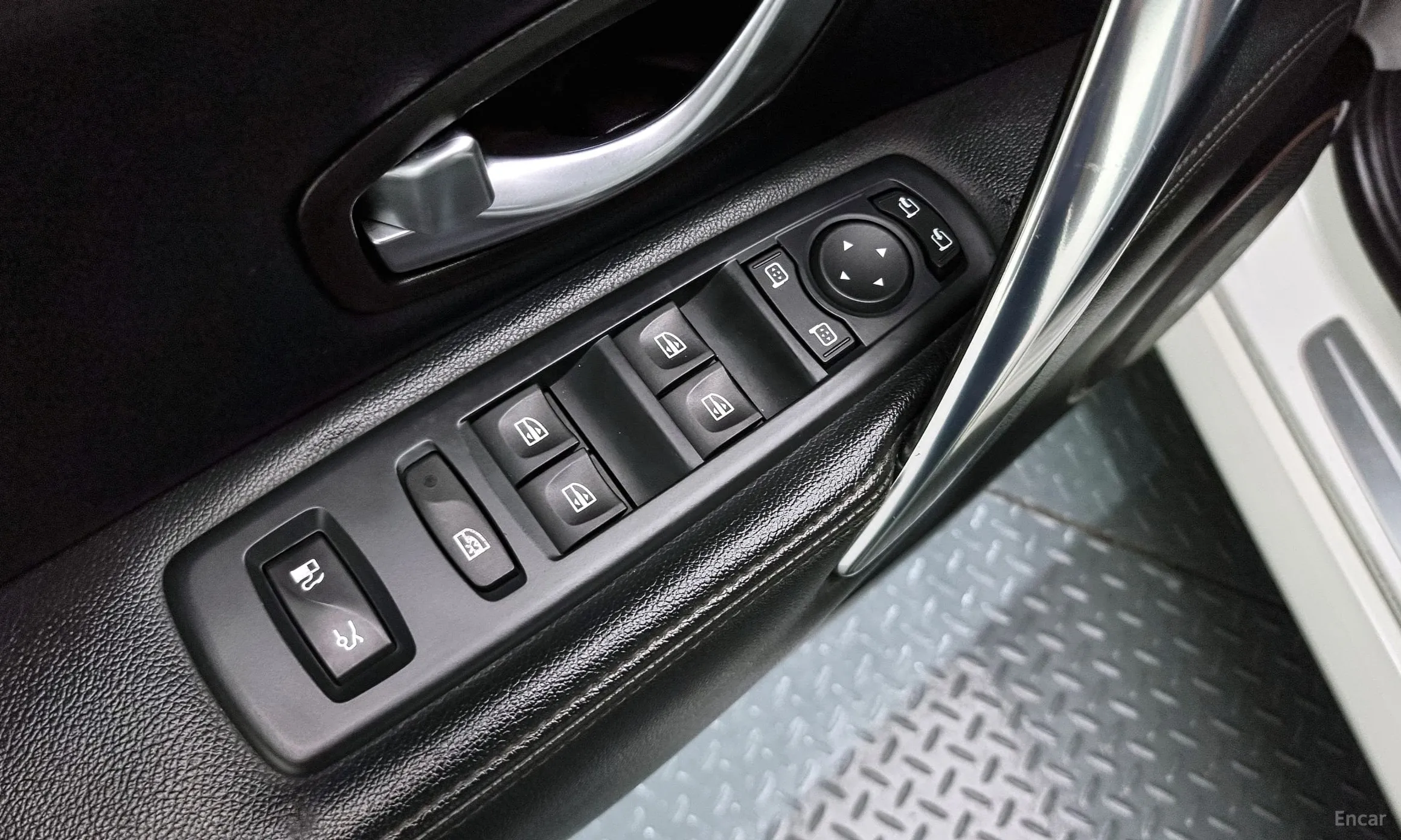 Renault Korea (Samsung) SM7 превью 18