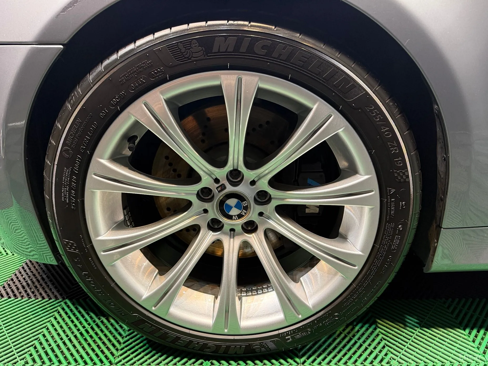 BMW M5 (E60) превью 4