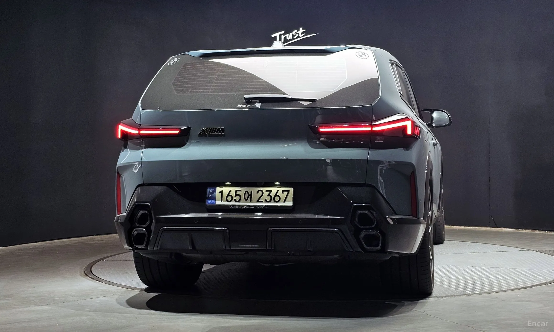 BMW XM (G09) превью 3