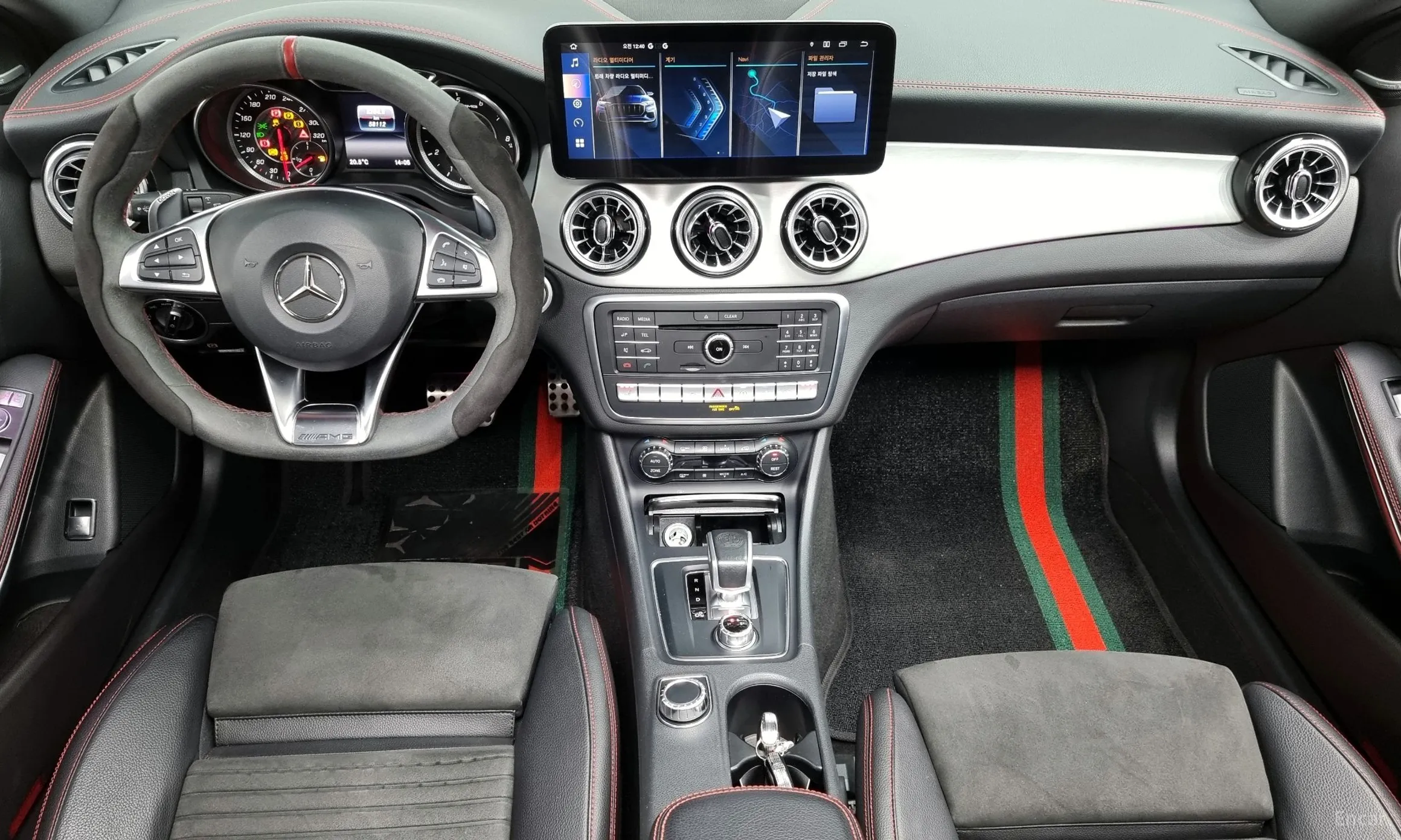 Mercedes Benz GLA-Class X156 превью 4