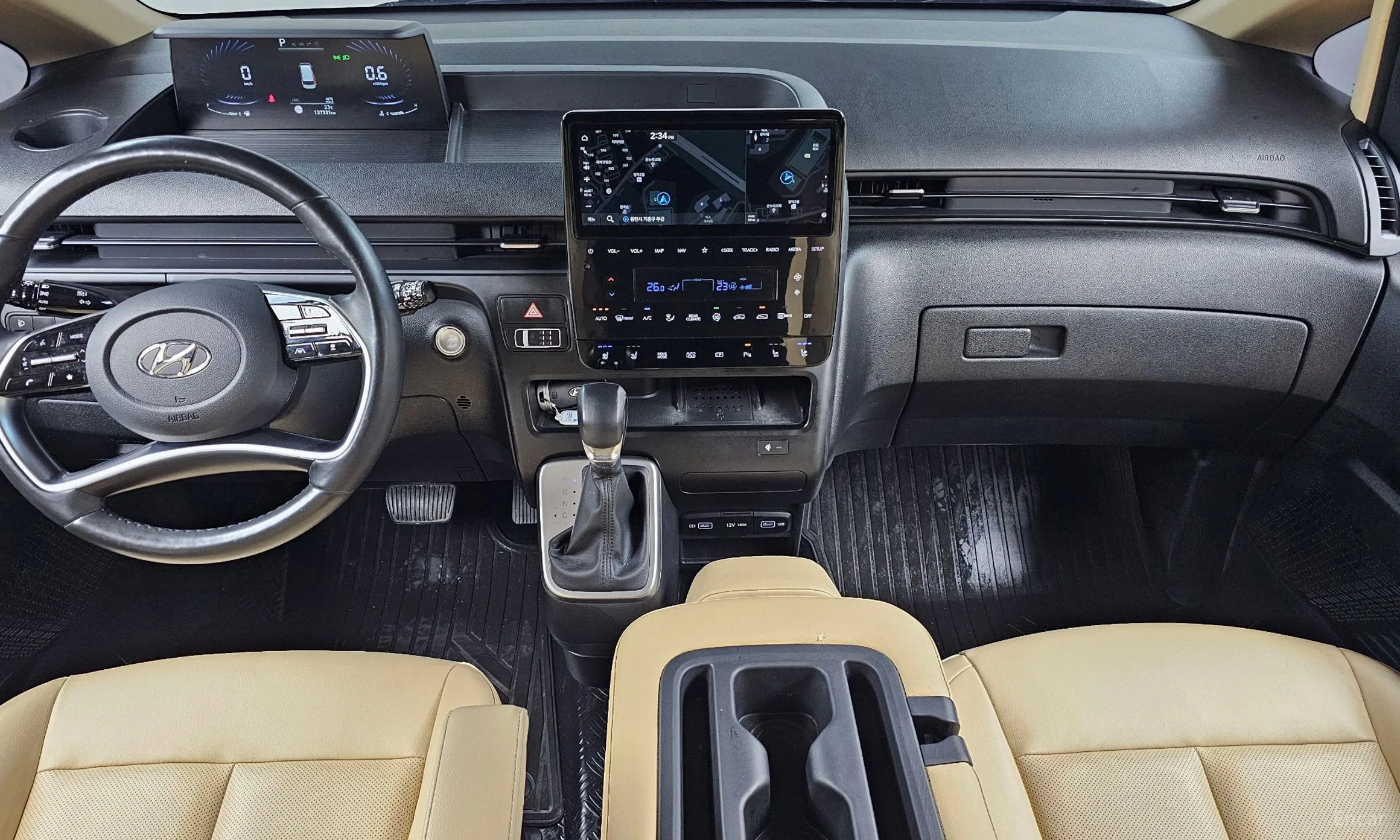 Hyundai Staria превью 4