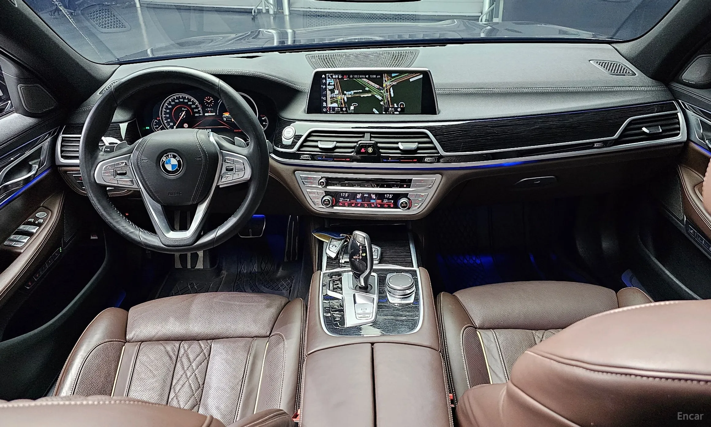 BMW 7 Series (G11) превью 4