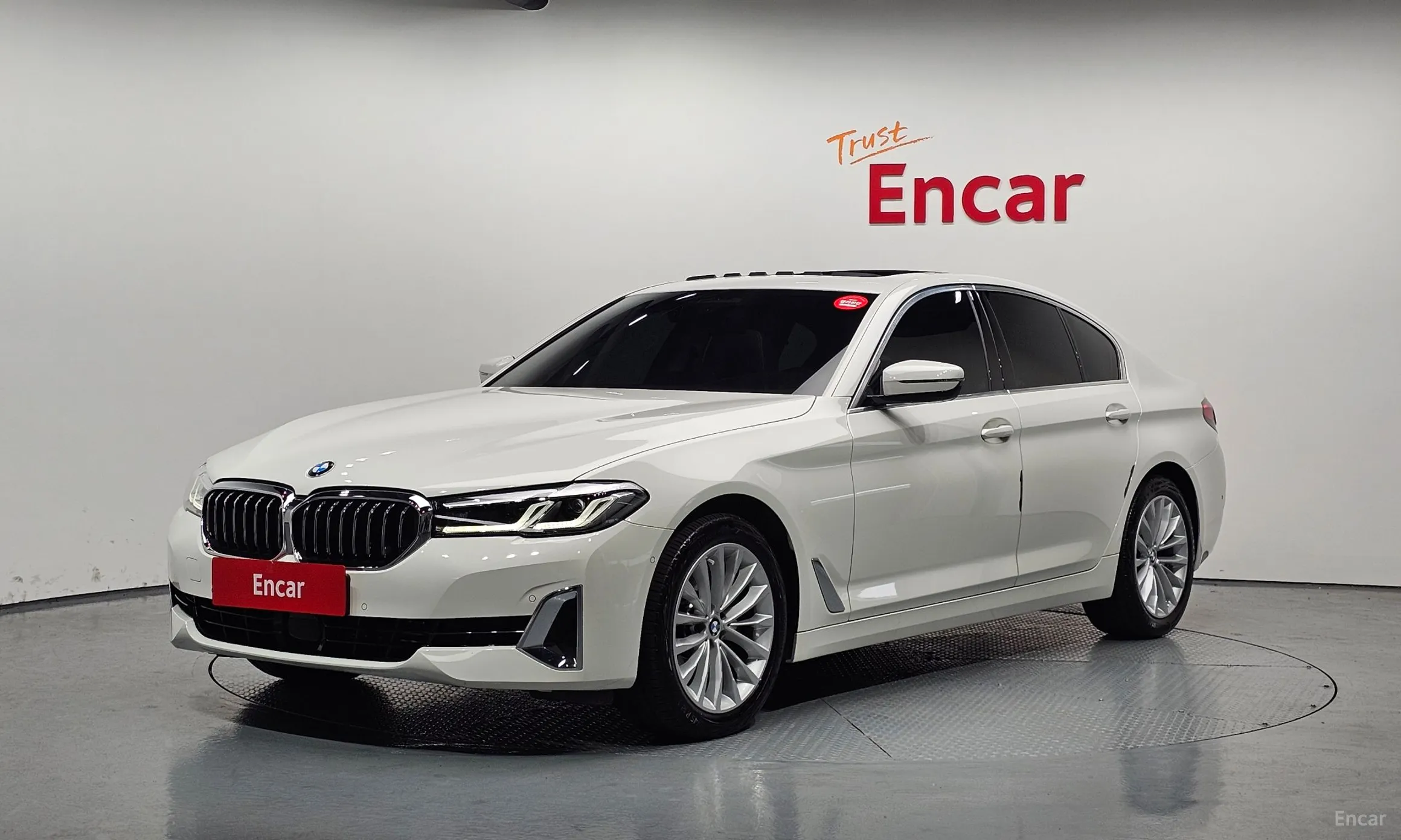 BMW 5 Series (G30)