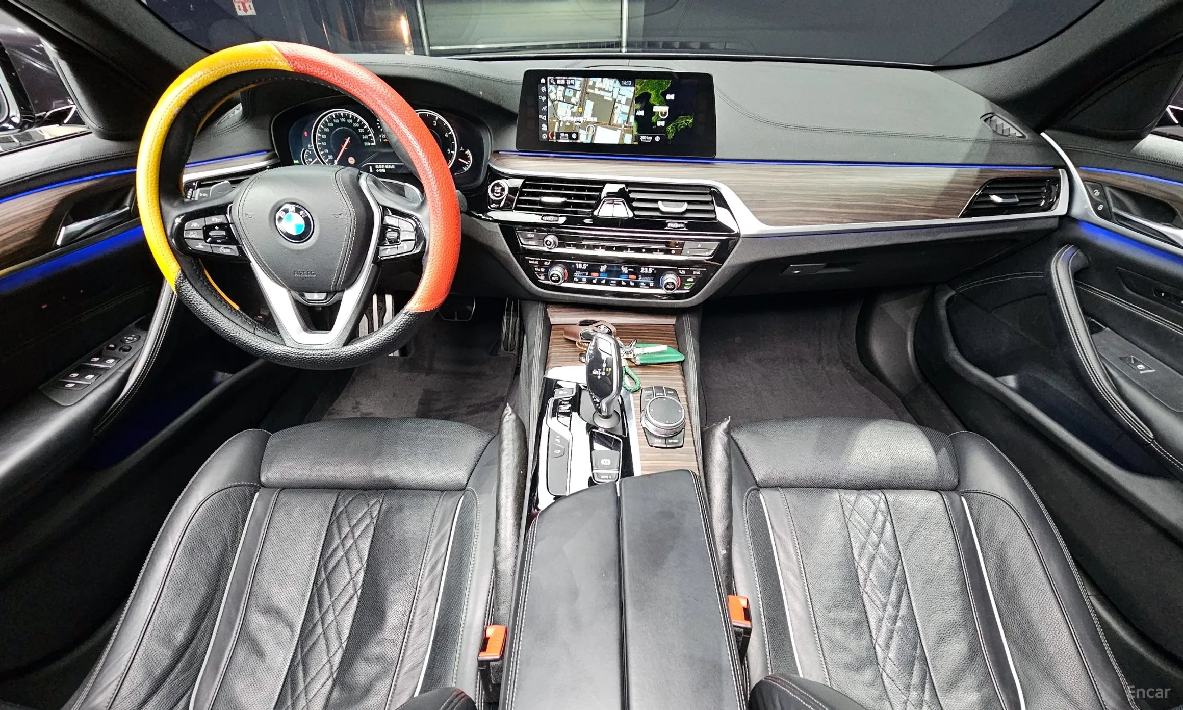 BMW 5 Series (G30) превью 4