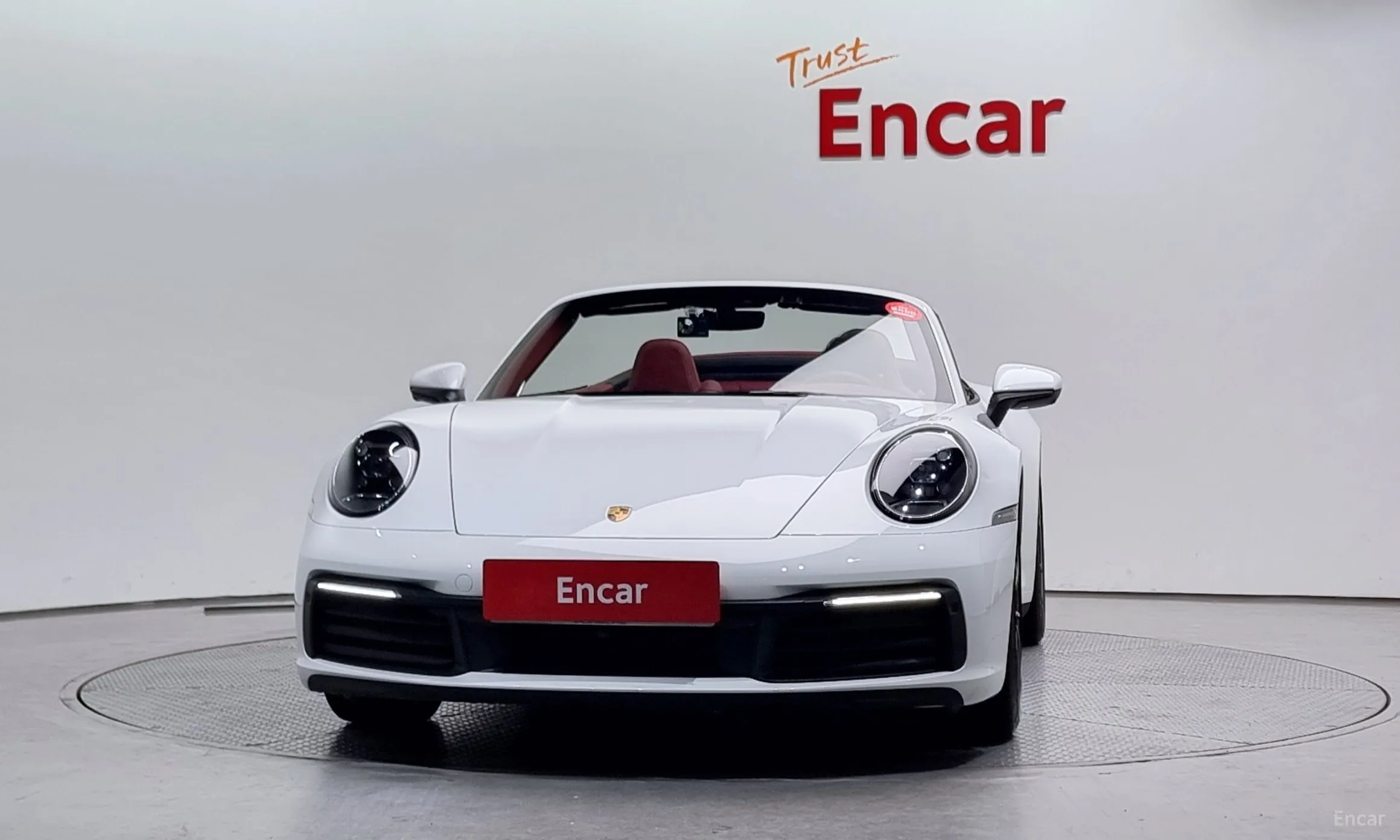 Porsche 911 (992) превью 2