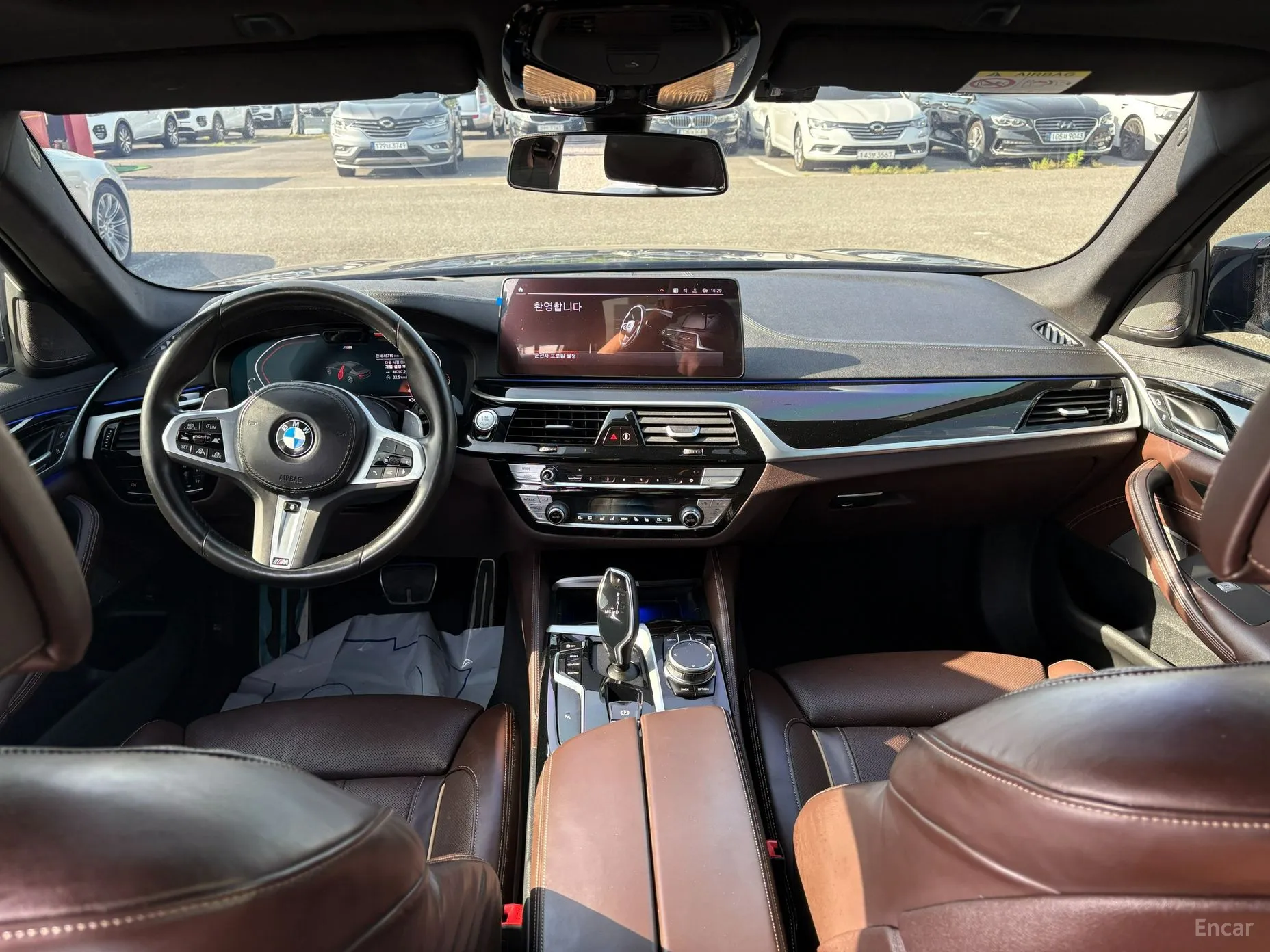 BMW 5 Series (G30) превью 4