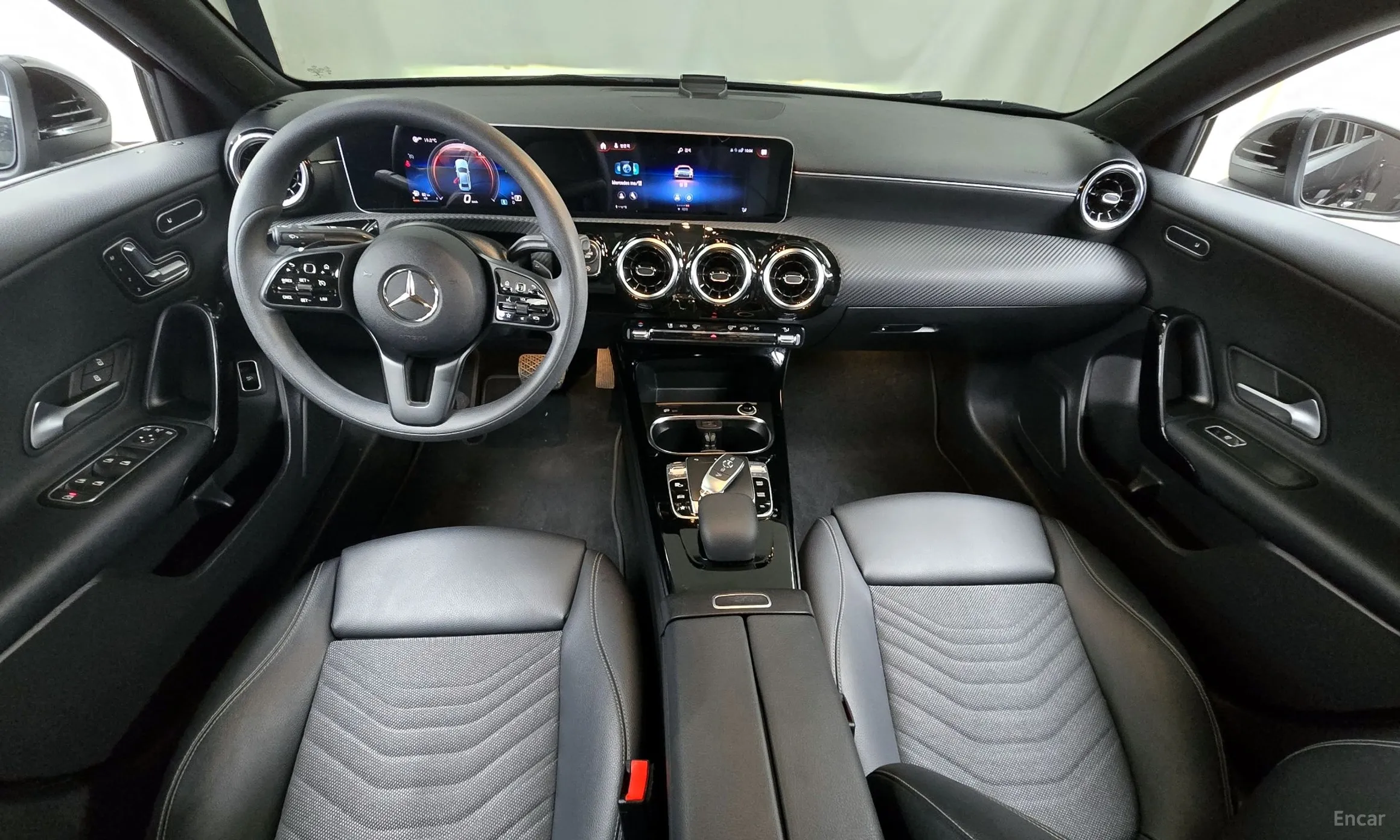 Mercedes Benz A-Class W177 превью 4