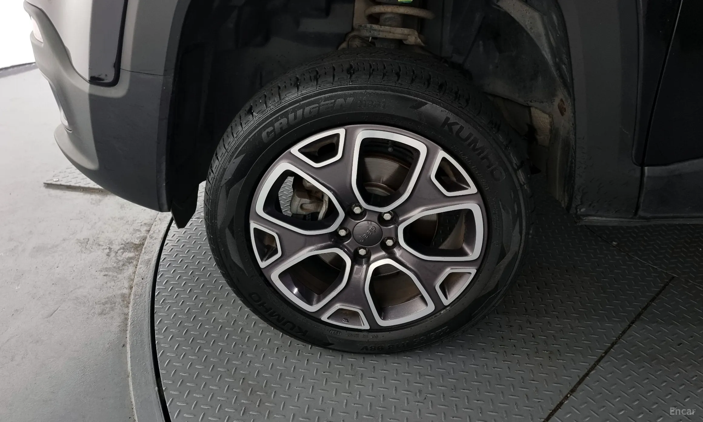 Jeep Renegade превью 5