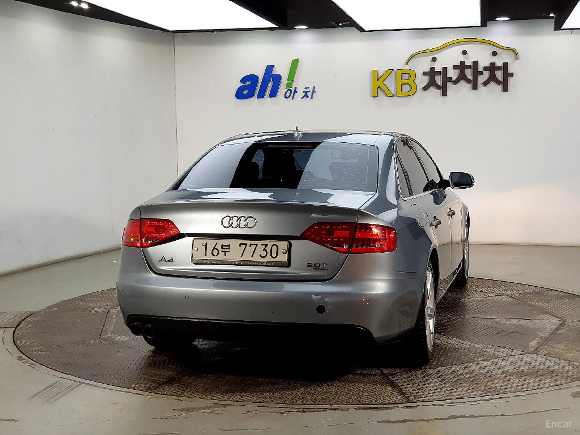 Audi New A4 превью 3