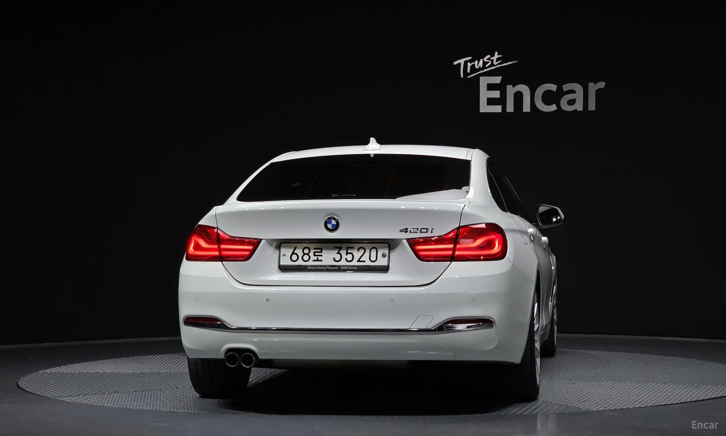 BMW Series 4 (F32) превью 3