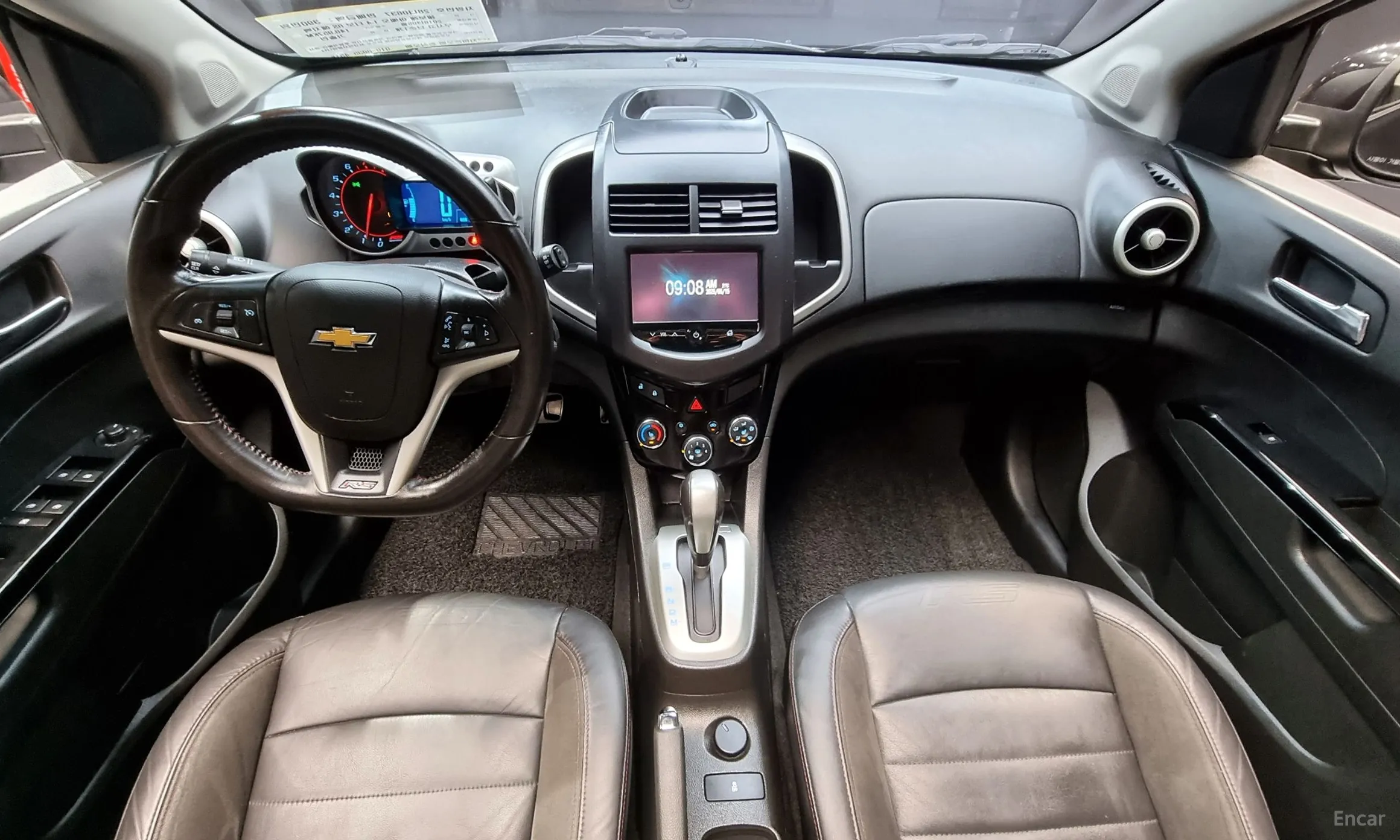Chevrolet (GM Daewoo) Aveo Hatchback превью 4