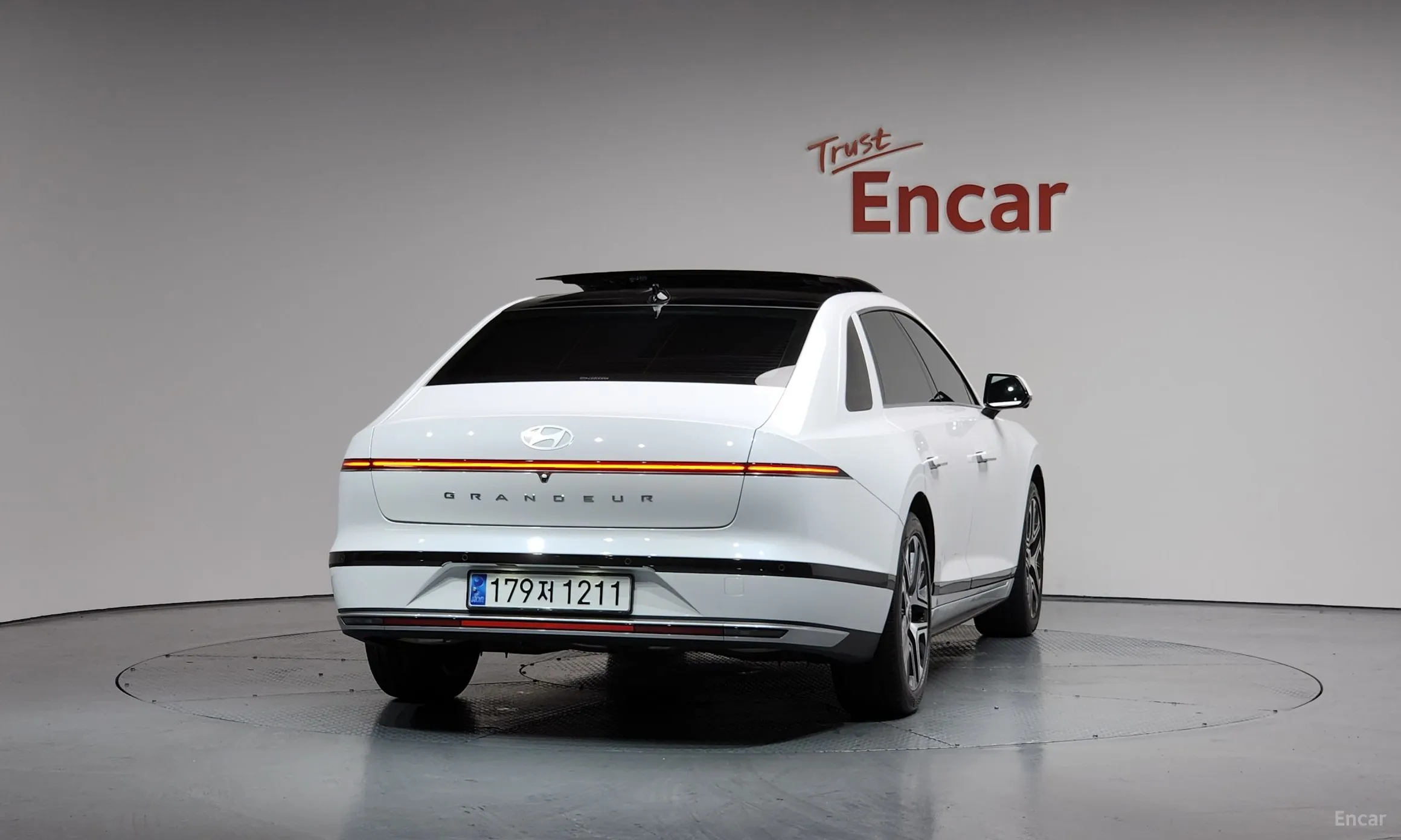 Hyundai Grandeur Hybrid (GN7) превью 3