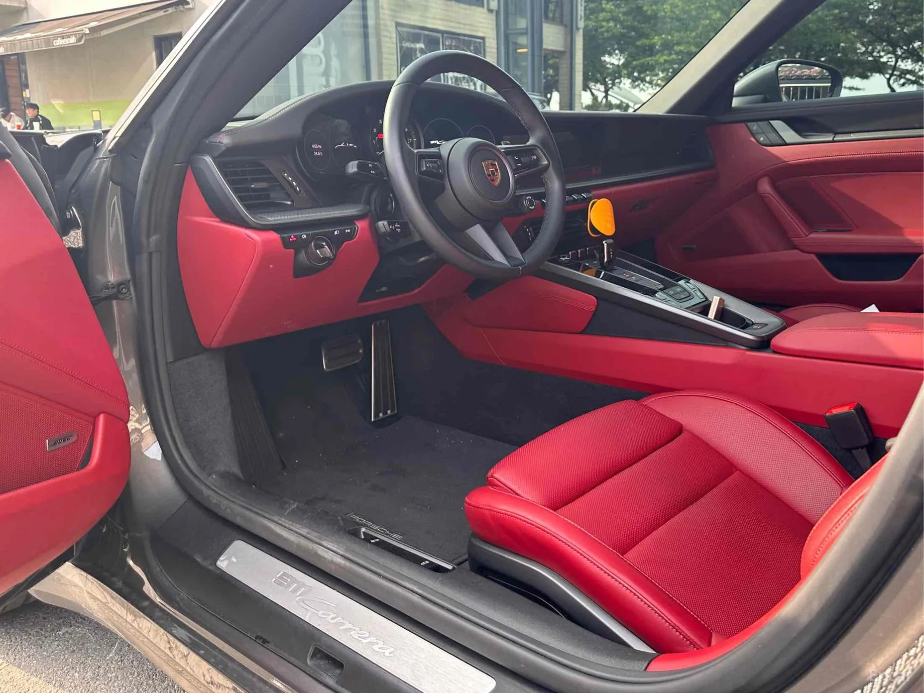 Porsche 911 (992) превью 3