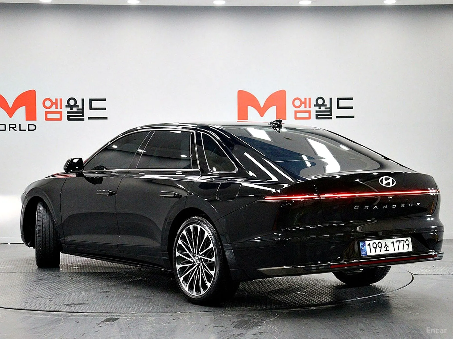 Hyundai Grandeur Hybrid (GN7) превью 3