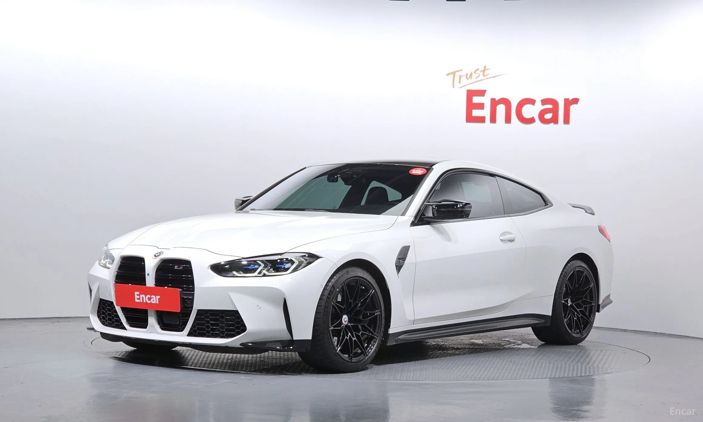 BMW M4 (G82)