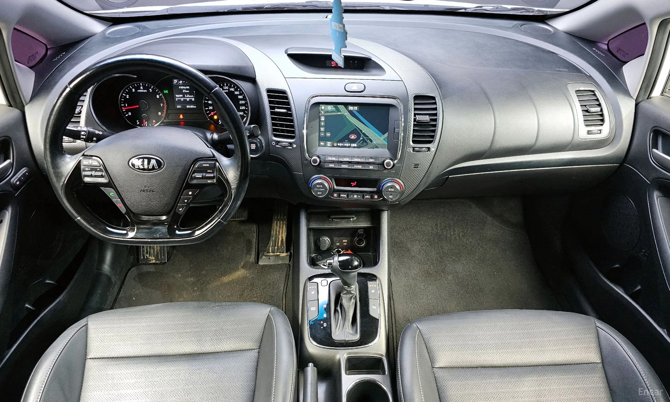 Kia K3 превью 4