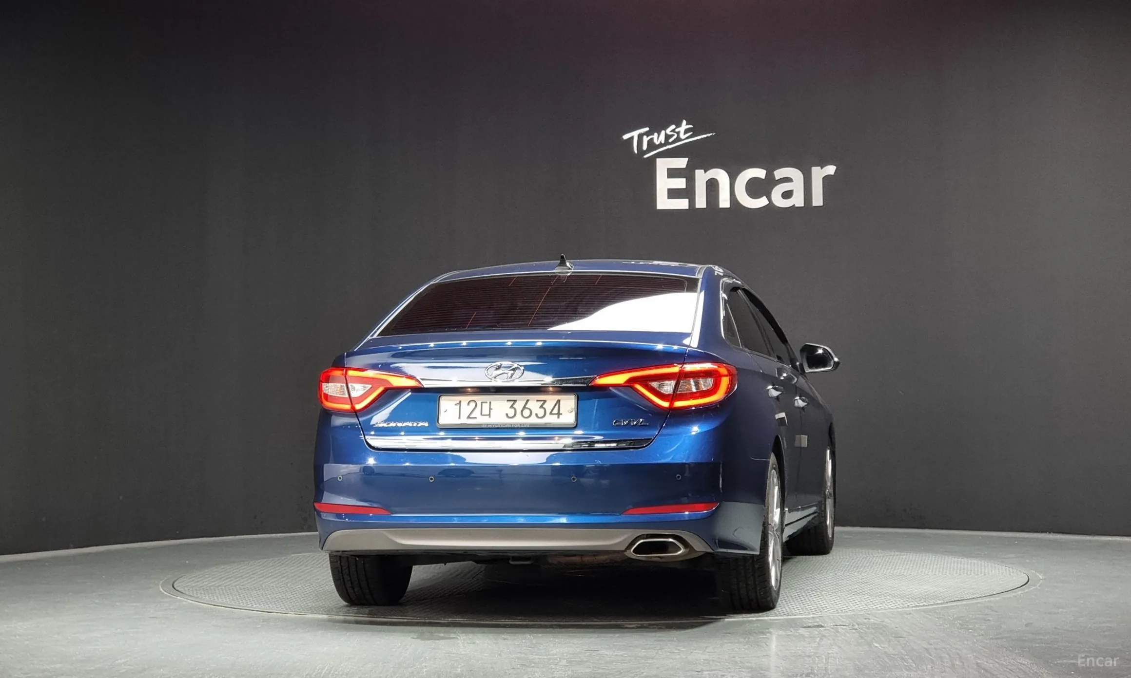 Hyundai LF Sonata превью 3